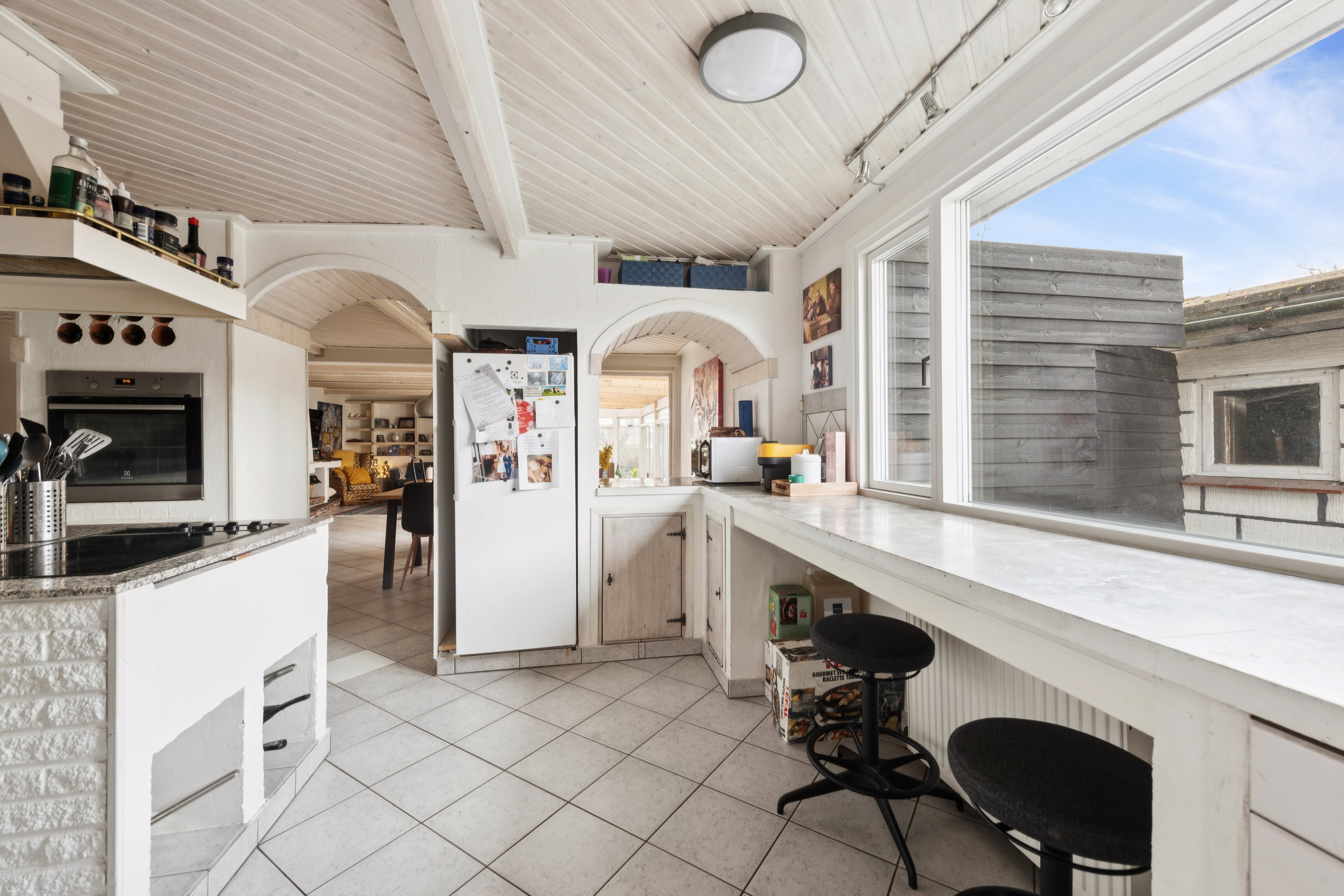 Fremhævet køkken billede i fuldskærmstilstand. Billede af Tranegilde Strandvej 77, 2635 Ishøj