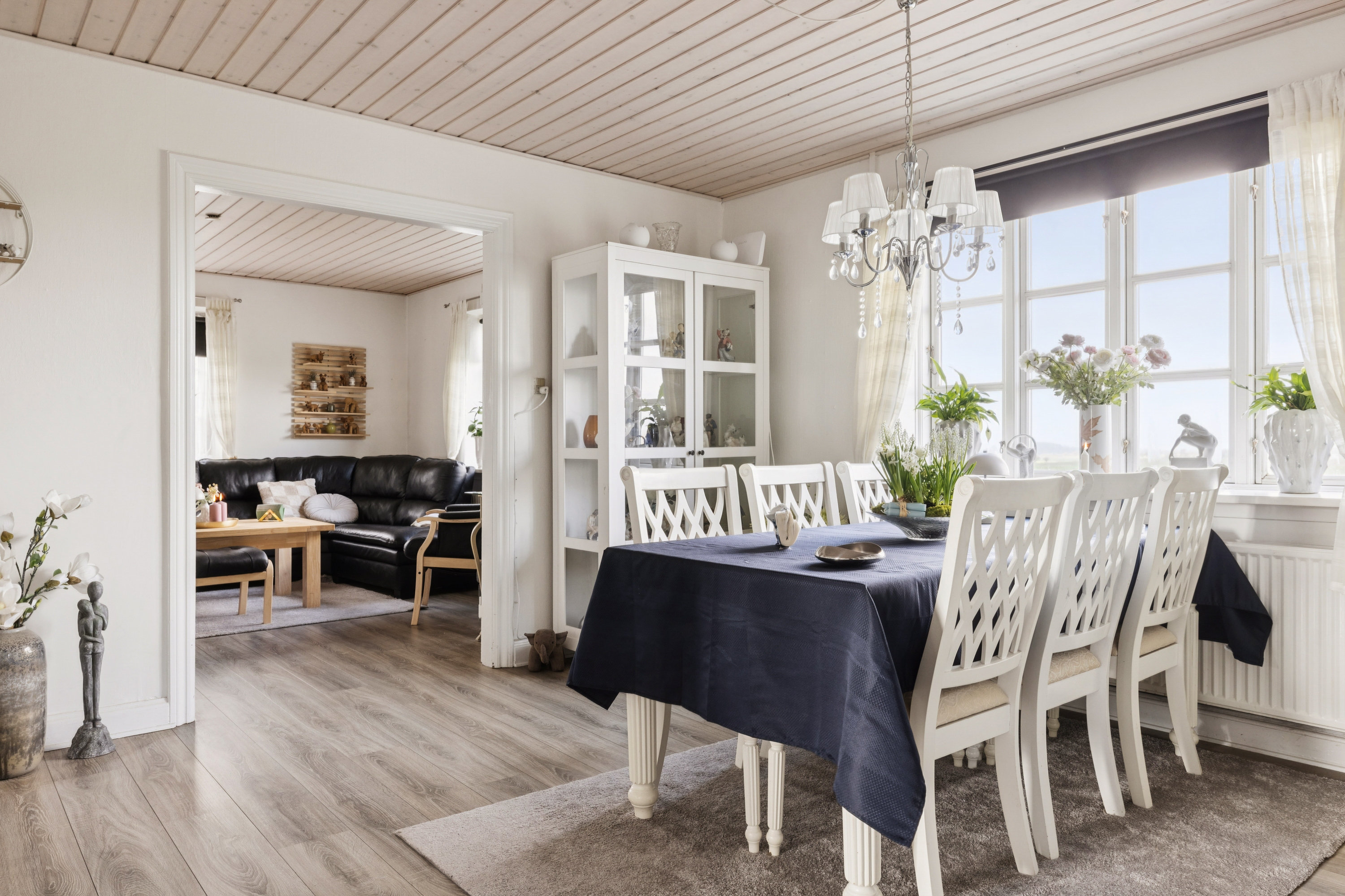 Fremhævet stue billede i fuldskærmstilstand. Billede af Gamtoftevej 42, Gamtofte, 5610 Assens