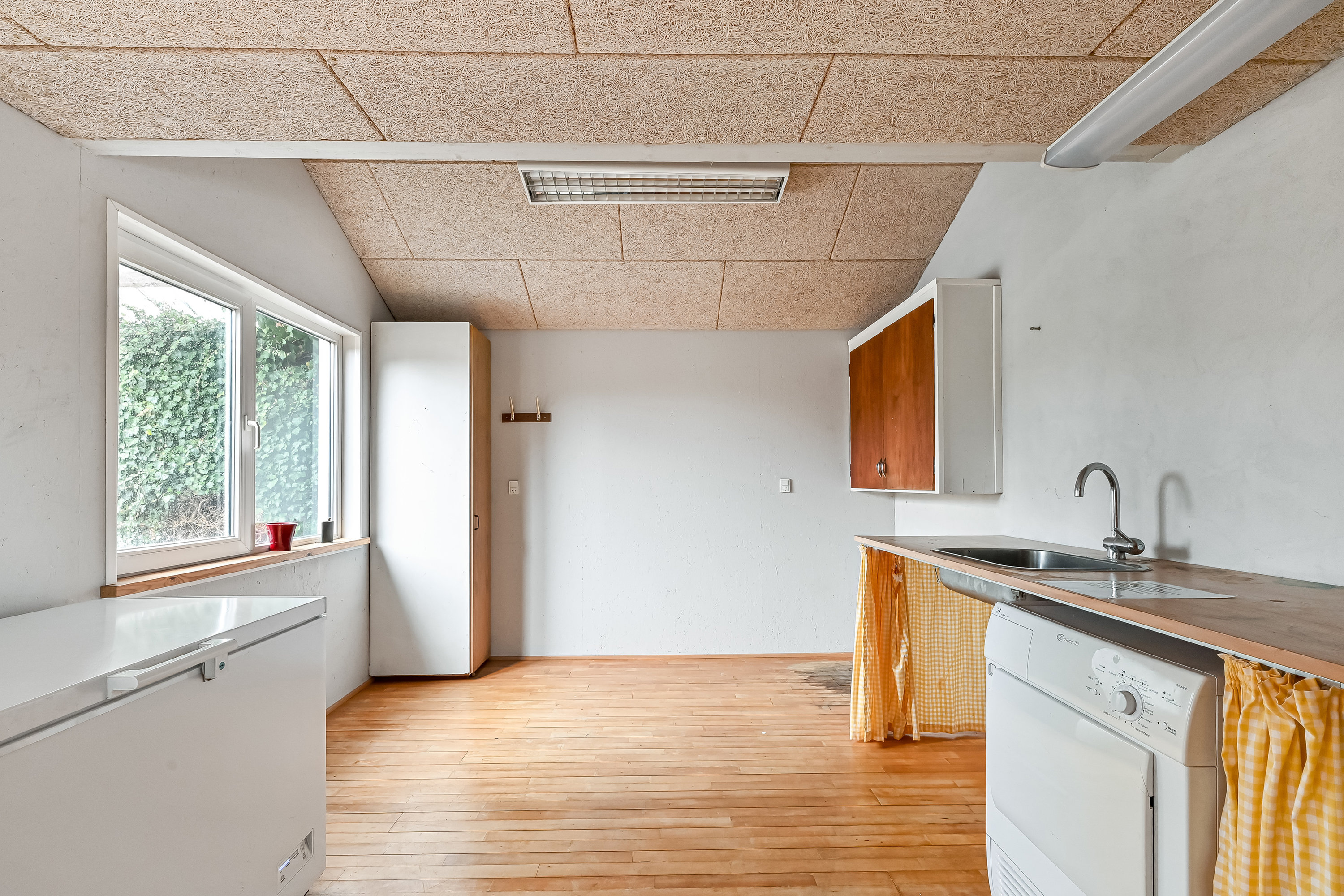 Fremhævet baggang billede i fuldskærmstilstand. Billede af Frølundvej 21, Hammerum, 7400 Herning