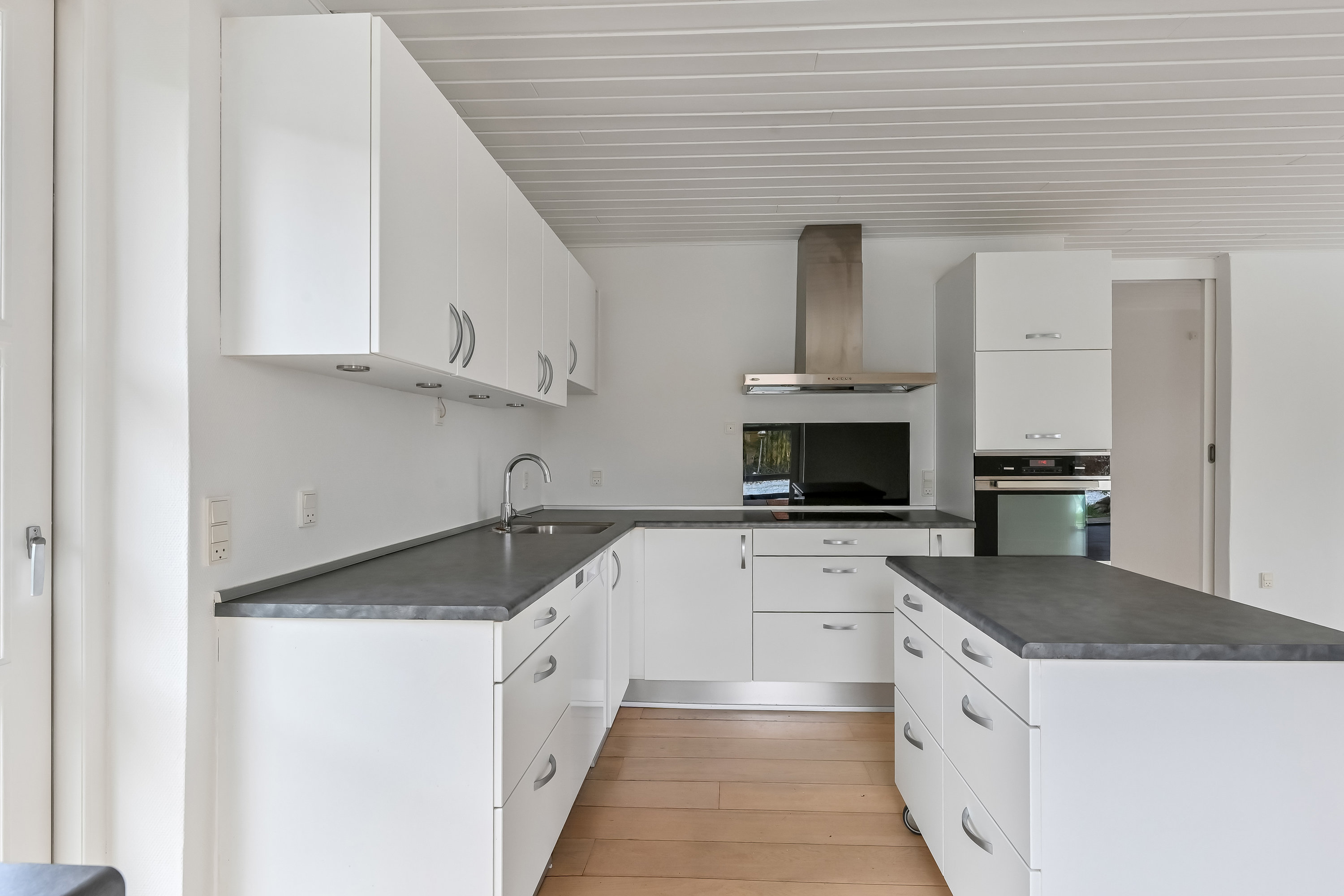 Fremhævet køkken billede i fuldskærmstilstand. Billede af Frølundvej 21, Hammerum, 7400 Herning