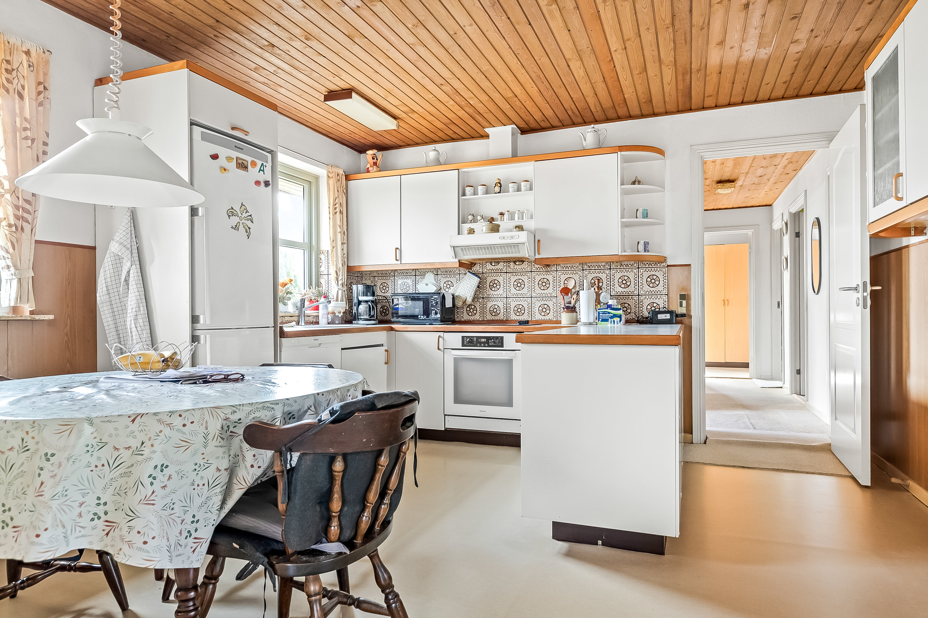 Fremhævet køkken billede i fuldskærmstilstand. Billede af Tyttebærvænget 8, Vonsild, 6000 Kolding