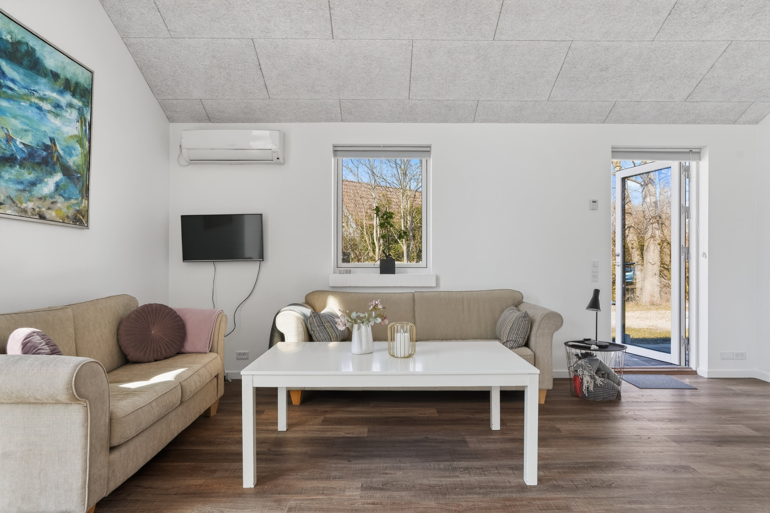 Fremhævet stue billede i fuldskærmstilstand. Billede af Stenhøjalle 6, 4581 Rørvig