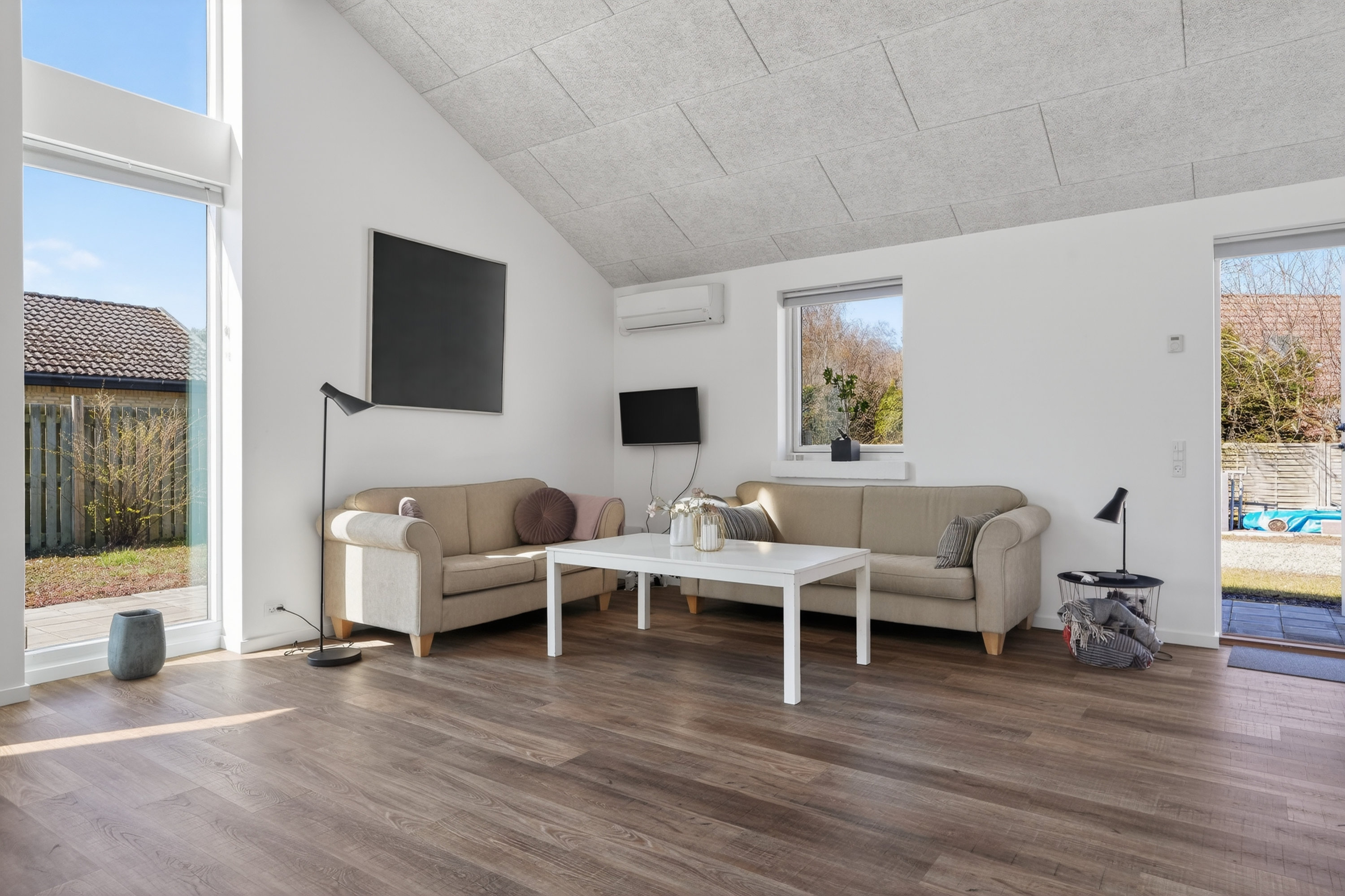 Fremhævet stue billede i fuldskærmstilstand. Billede af Stenhøjalle 6, 4581 Rørvig