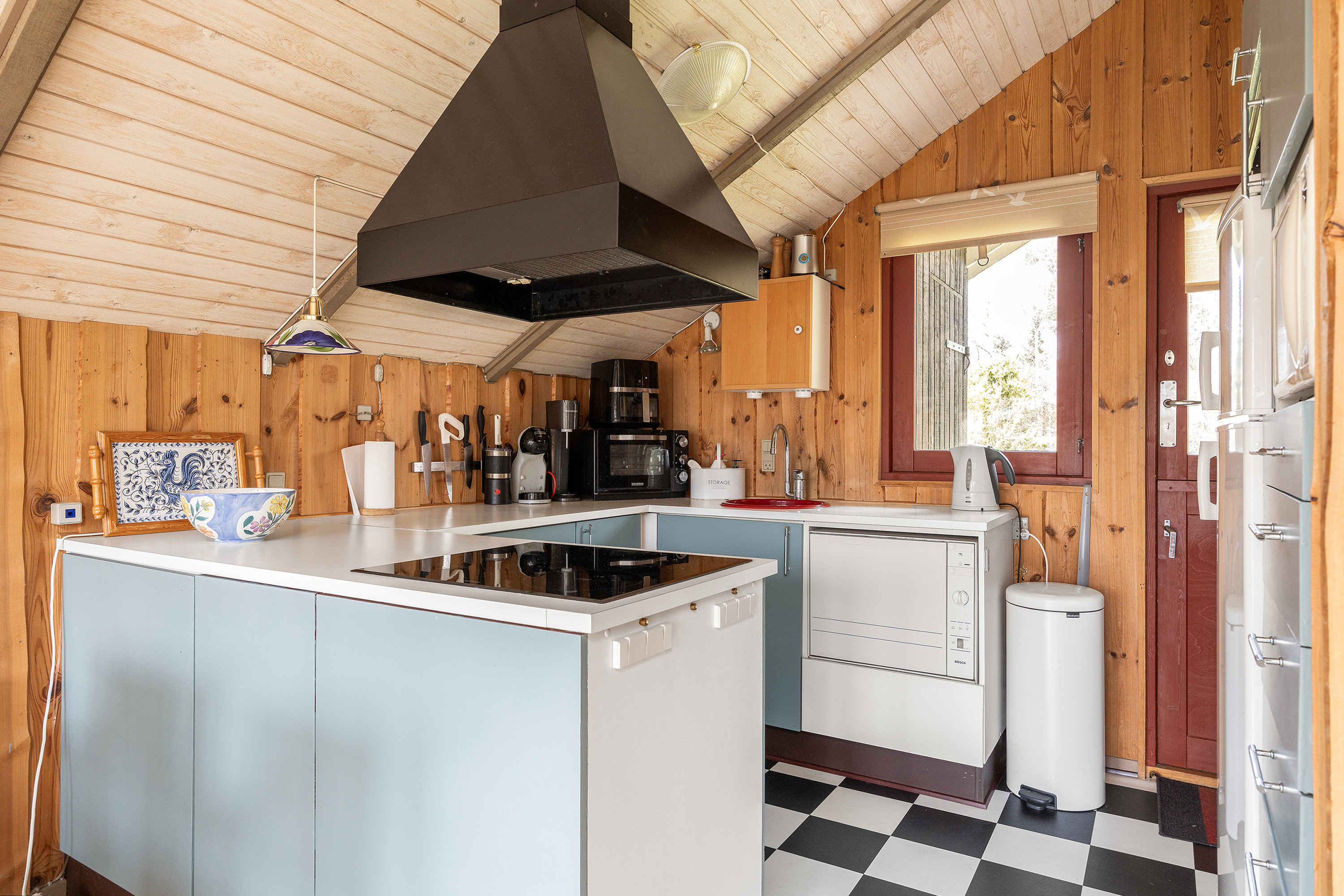 Fremhævet køkken billede i fuldskærmstilstand. Billede af Agerkær 25, Udsholt, 3250 Gilleleje