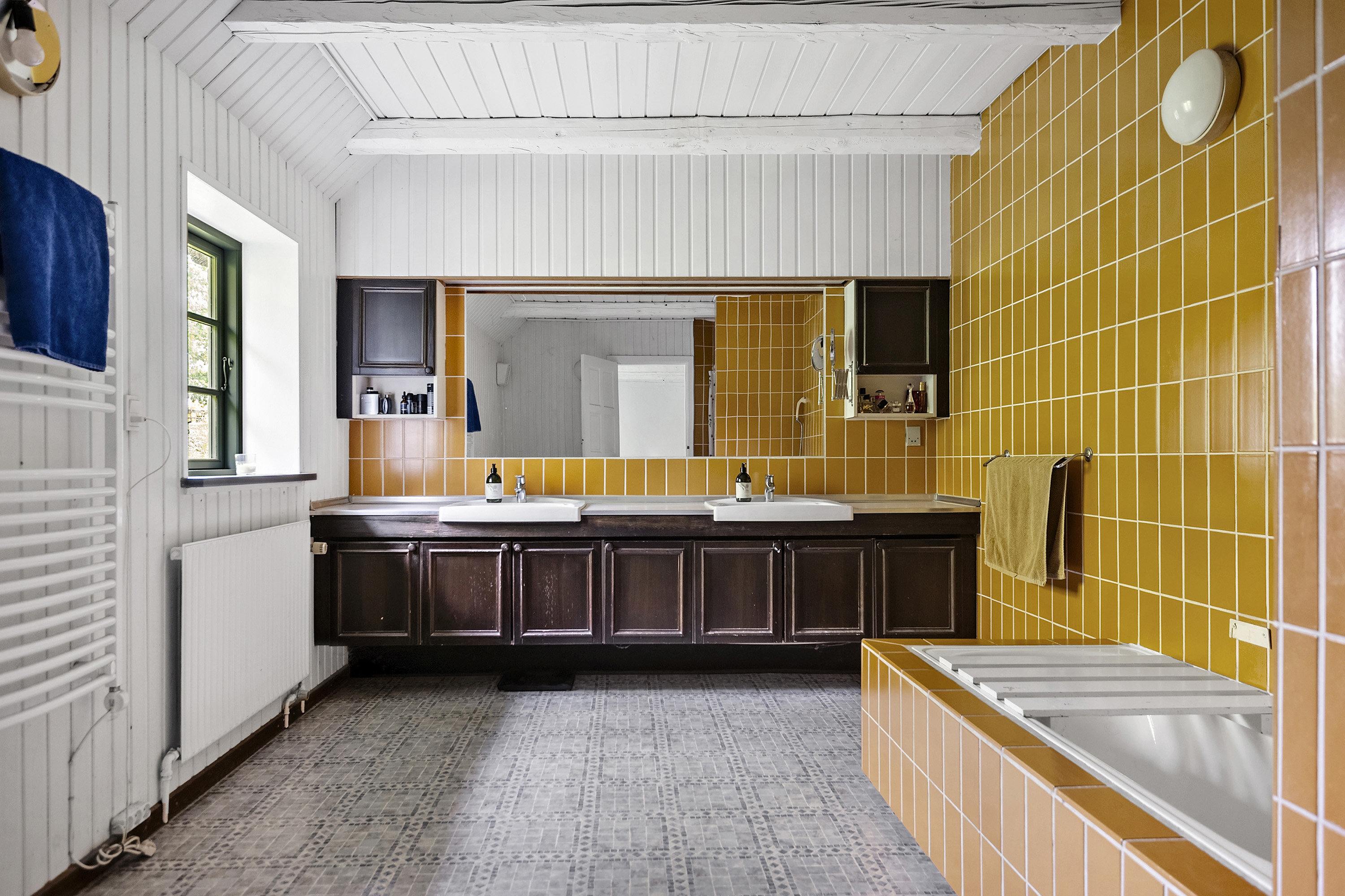 Fremhævet badeværelse billede i fuldskærmstilstand. Billede af Alrøvej 160, Amstrup, 8300 Odder