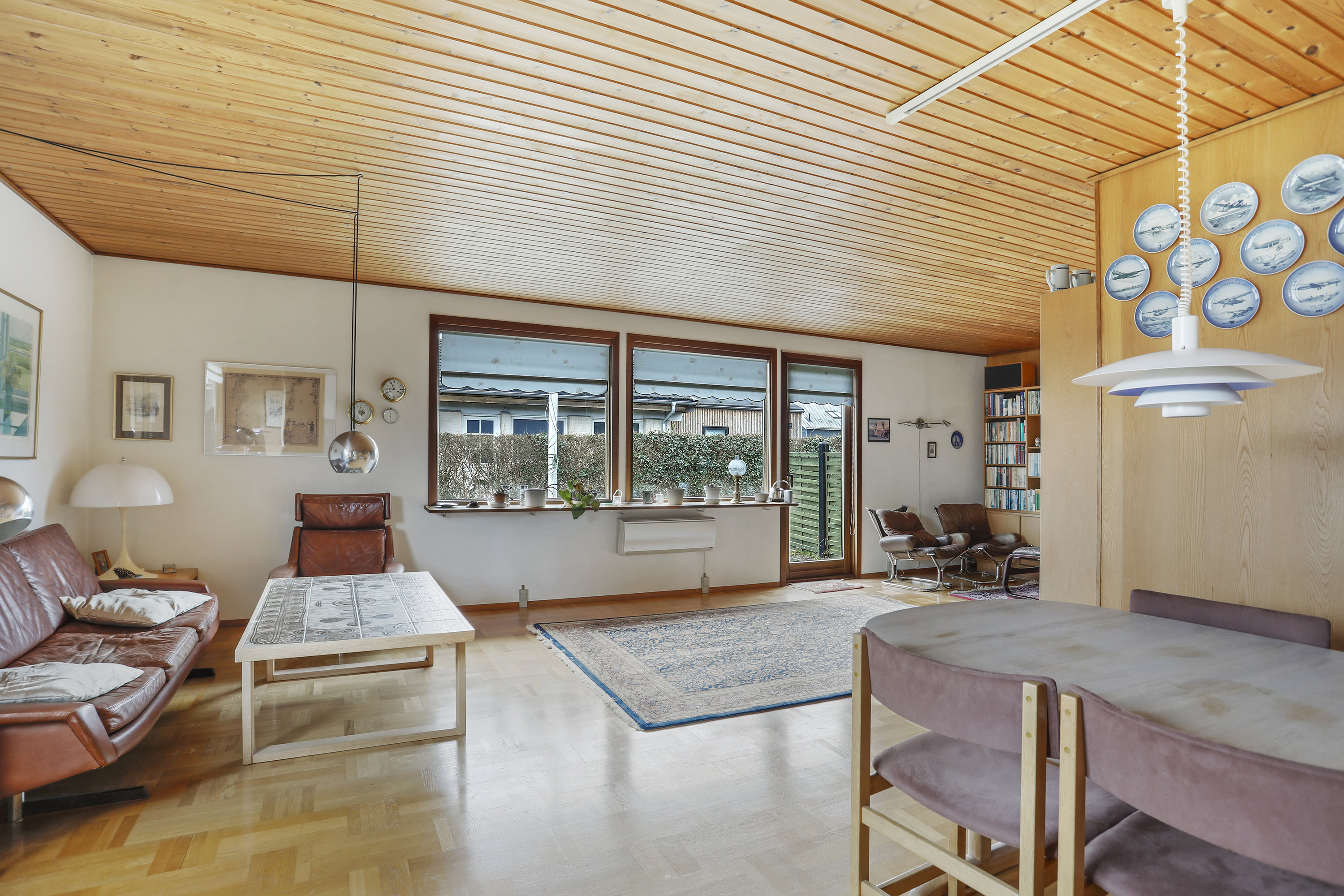 Fremhævet stue billede i fuldskærmstilstand. Billede af Lindeengen 97, 2740 Skovlunde