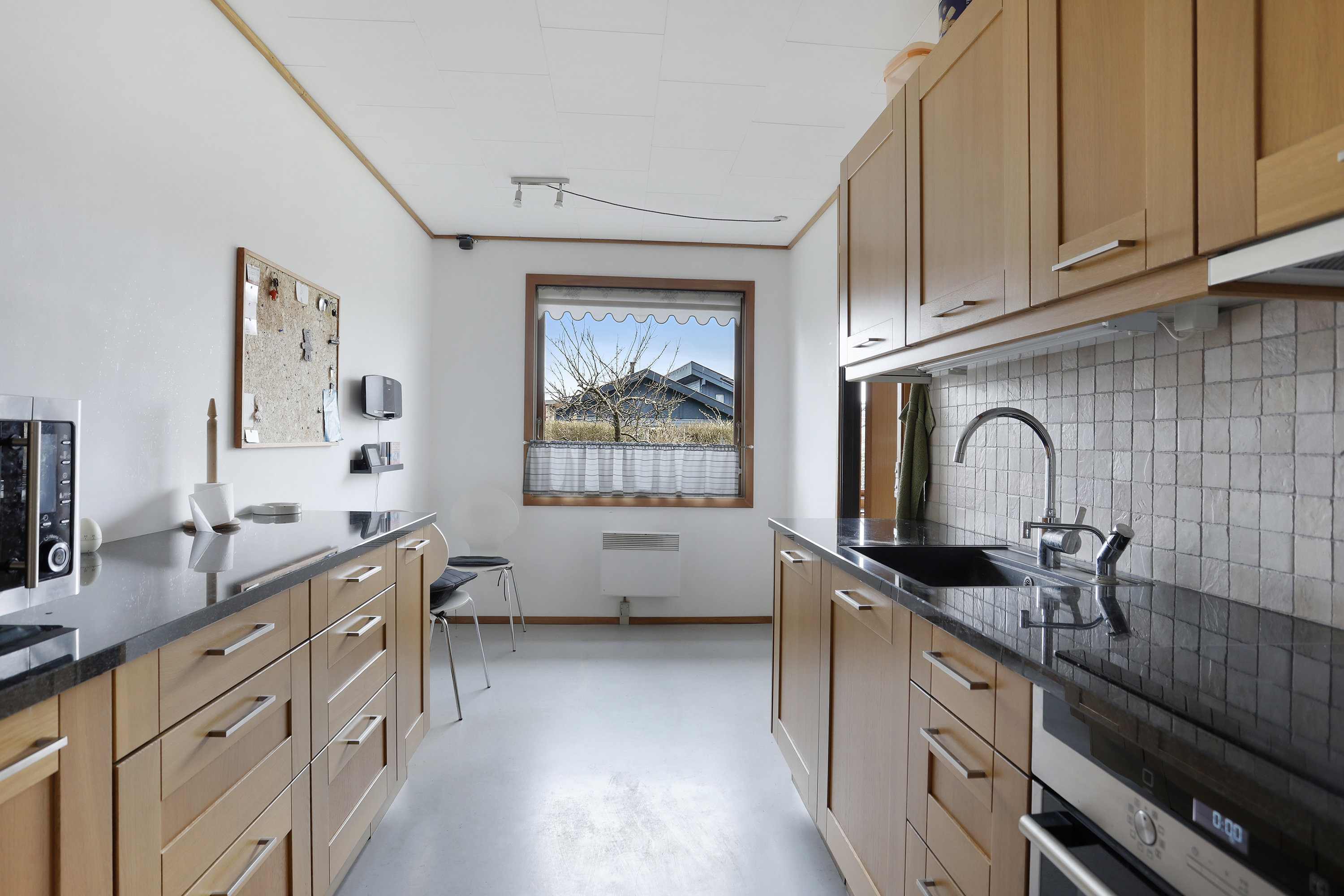 Fremhævet køkken billede i fuldskærmstilstand. Billede af Lindeengen 97, 2740 Skovlunde