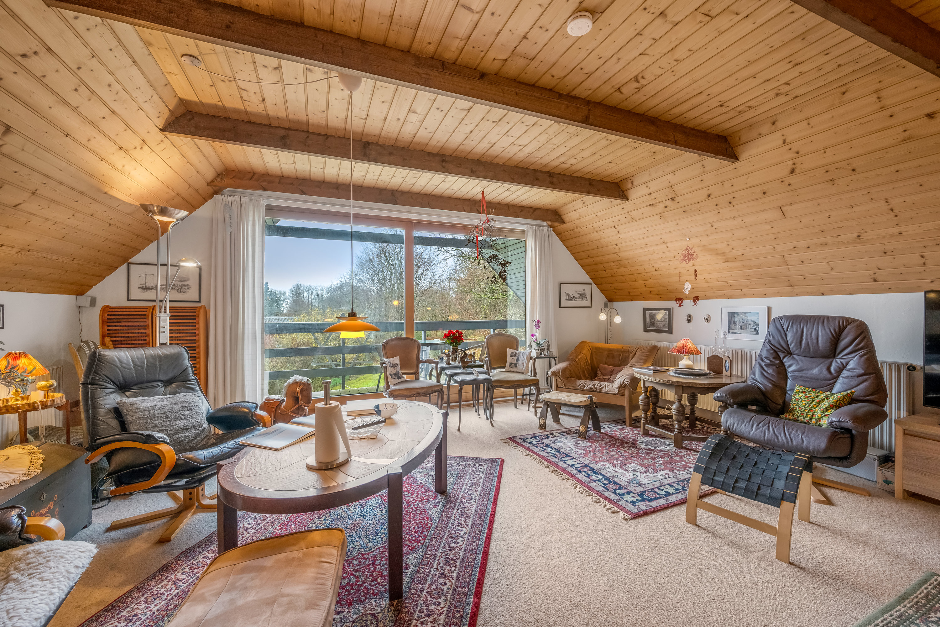 Fremhævet stue billede i fuldskærmstilstand. Billede af Skovbrynet 17, Ølstrup, 6950 Ringkøbing