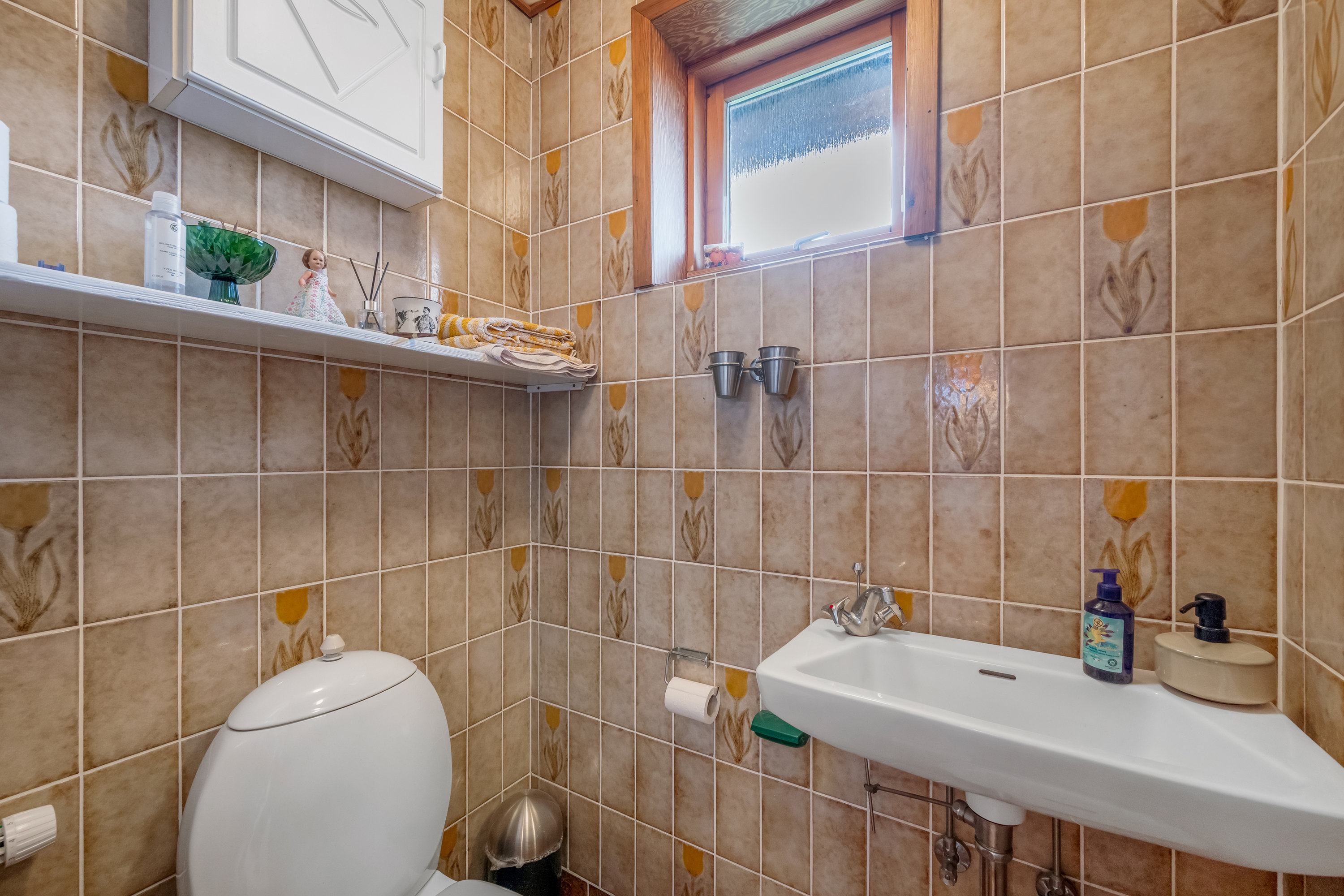 Fremhævet badeværelse billede i fuldskærmstilstand. Billede af Skovbrynet 17, Ølstrup, 6950 Ringkøbing