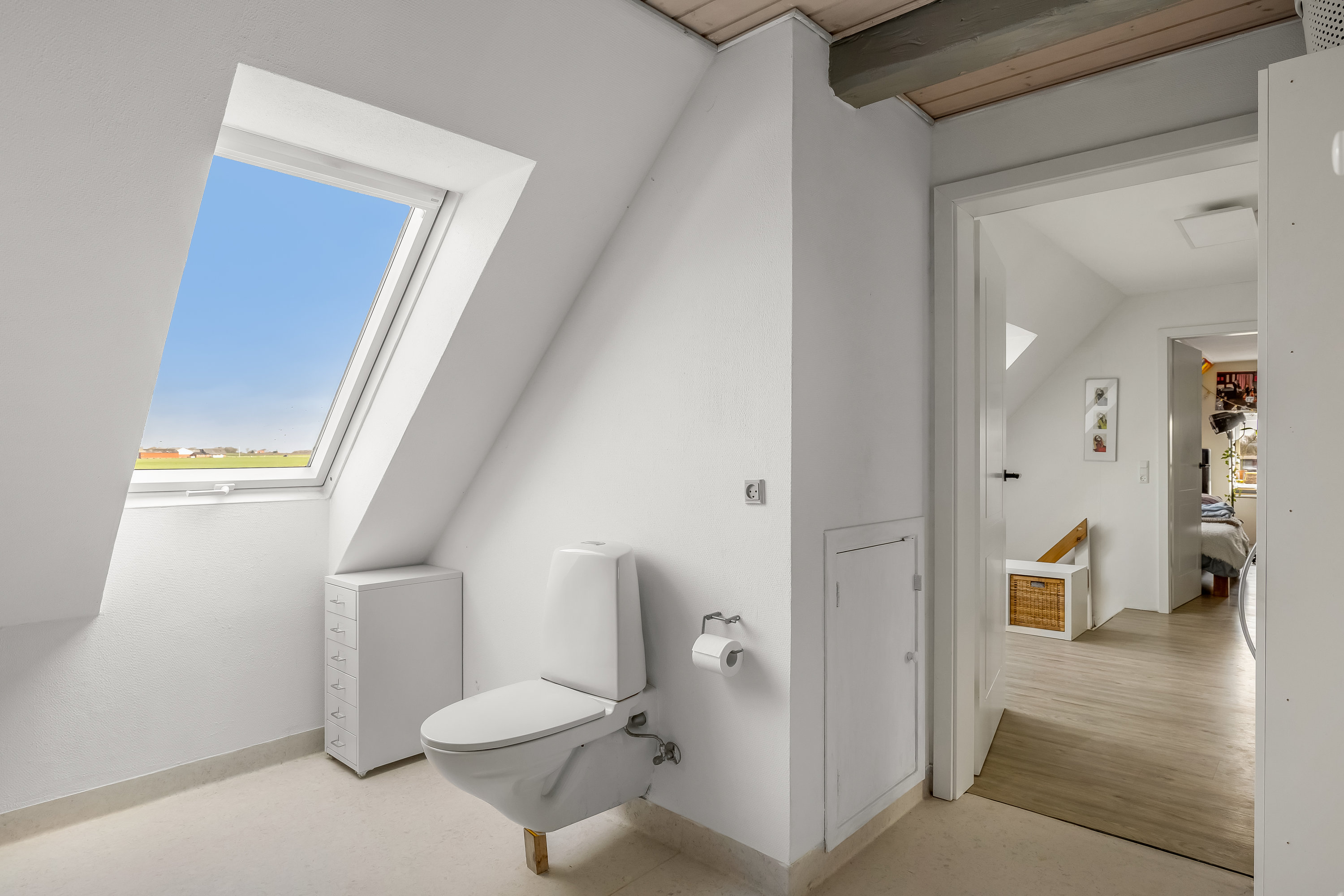 Fremhævet toilet billede i fuldskærmstilstand. Billede af Vestervej 24, Ballum, 6261 Bredebro