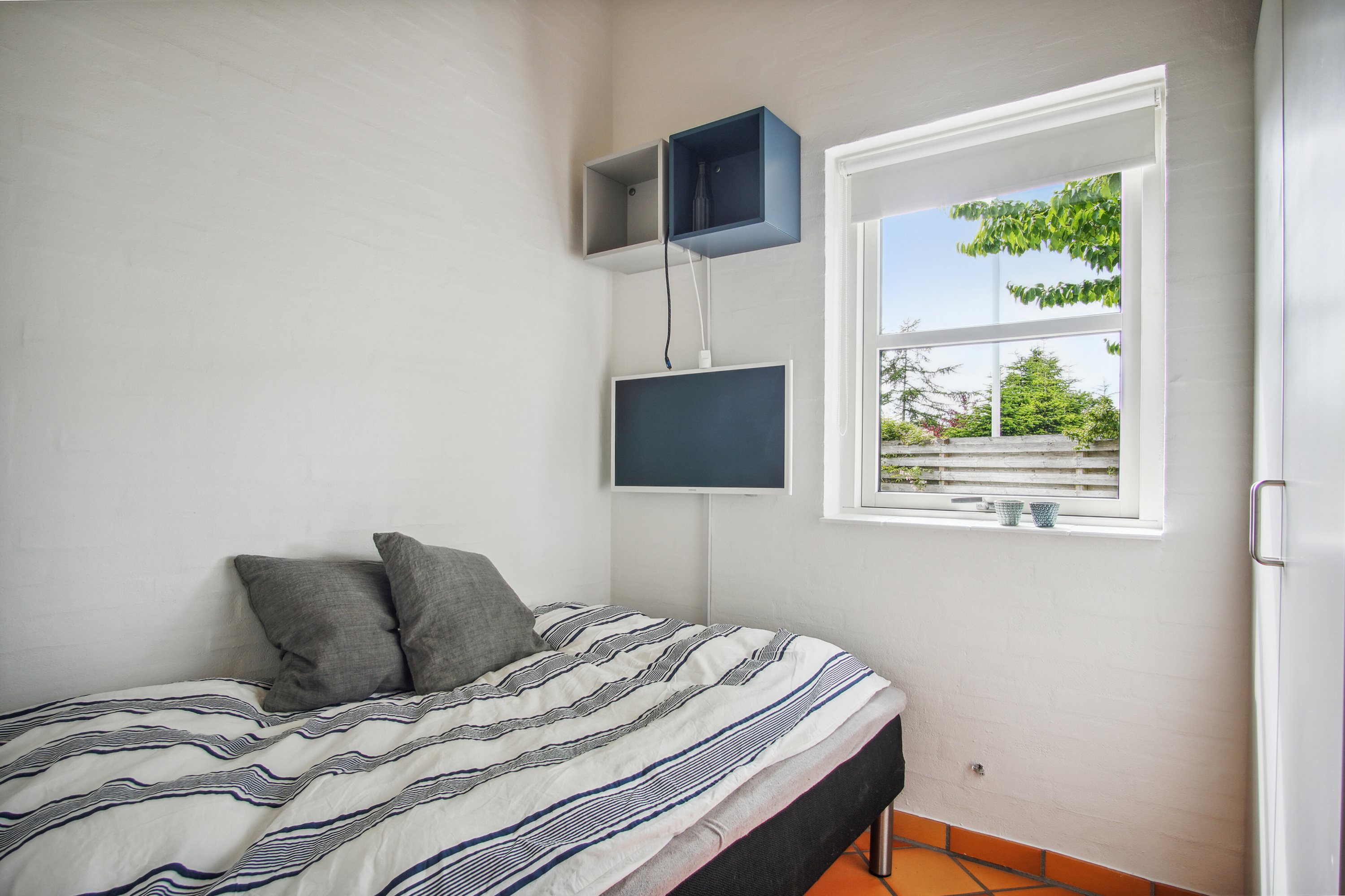 Fremhævet soveværelse billede i fuldskærmstilstand. Billede af Skovduevej 183, Saksild Str, 8300 Odder