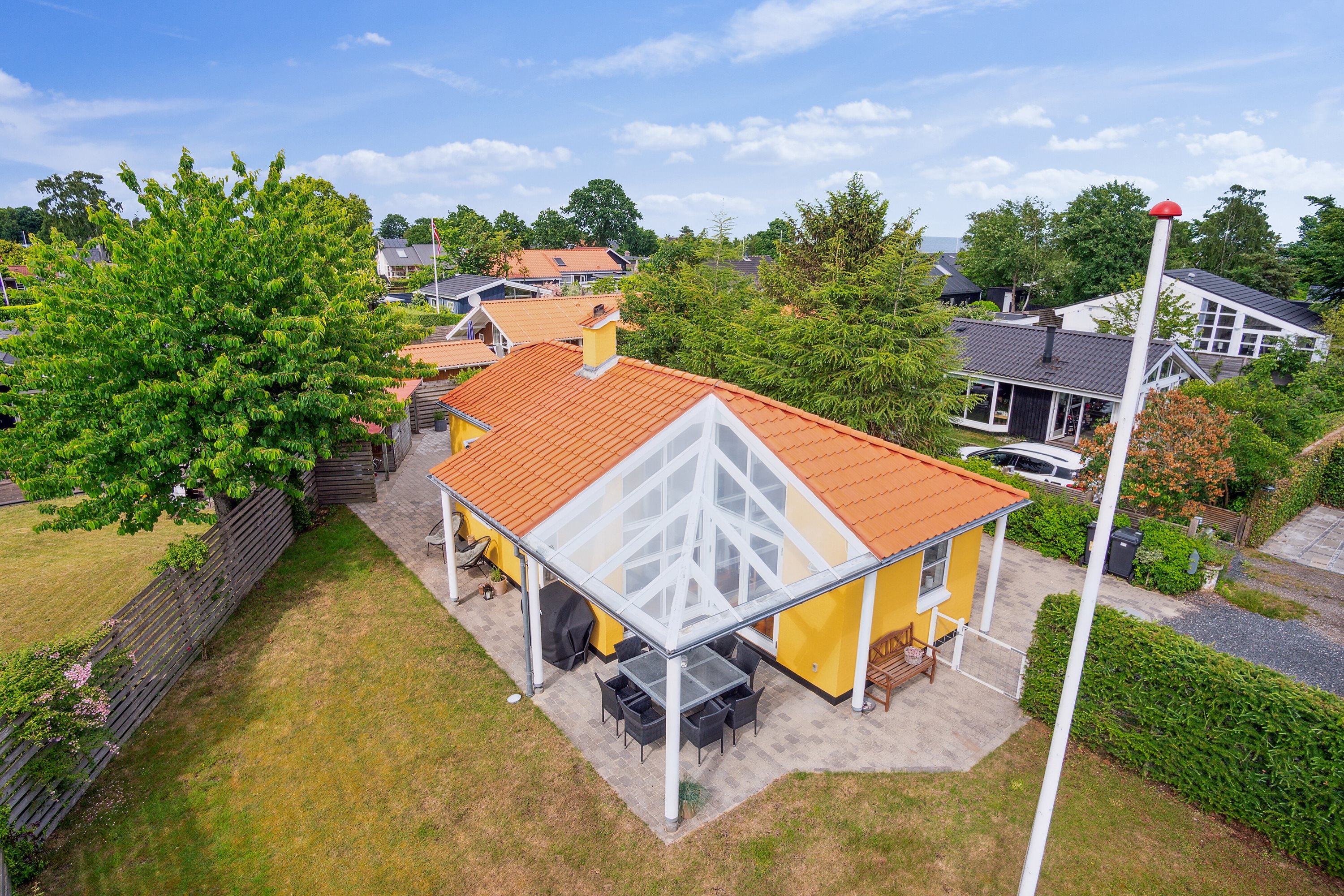 Fremhævet set fra haven billede i fuldskærmstilstand. Billede af Skovduevej 183, Saksild Str, 8300 Odder