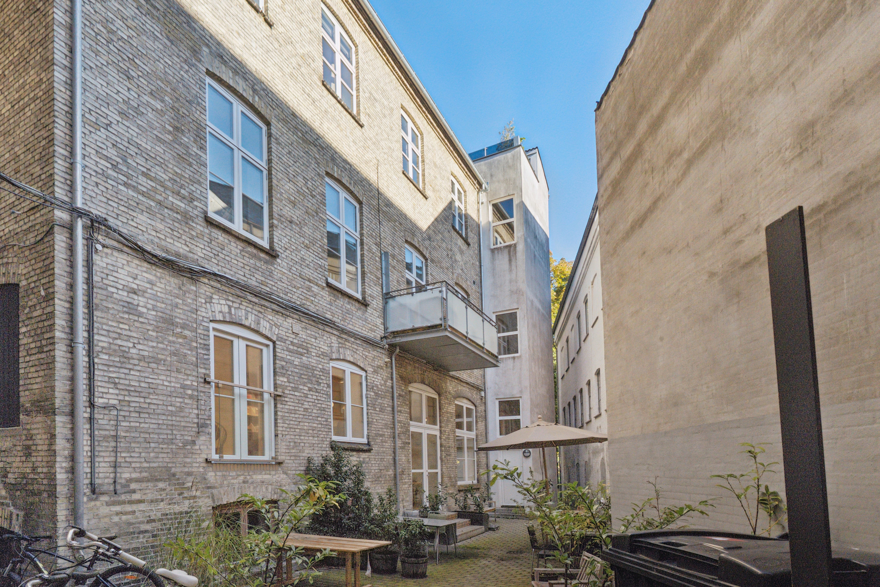 Fremhævet ejendommen billede i fuldskærmstilstand. Billede af Nytorv 13B, 2., 9000 Aalborg