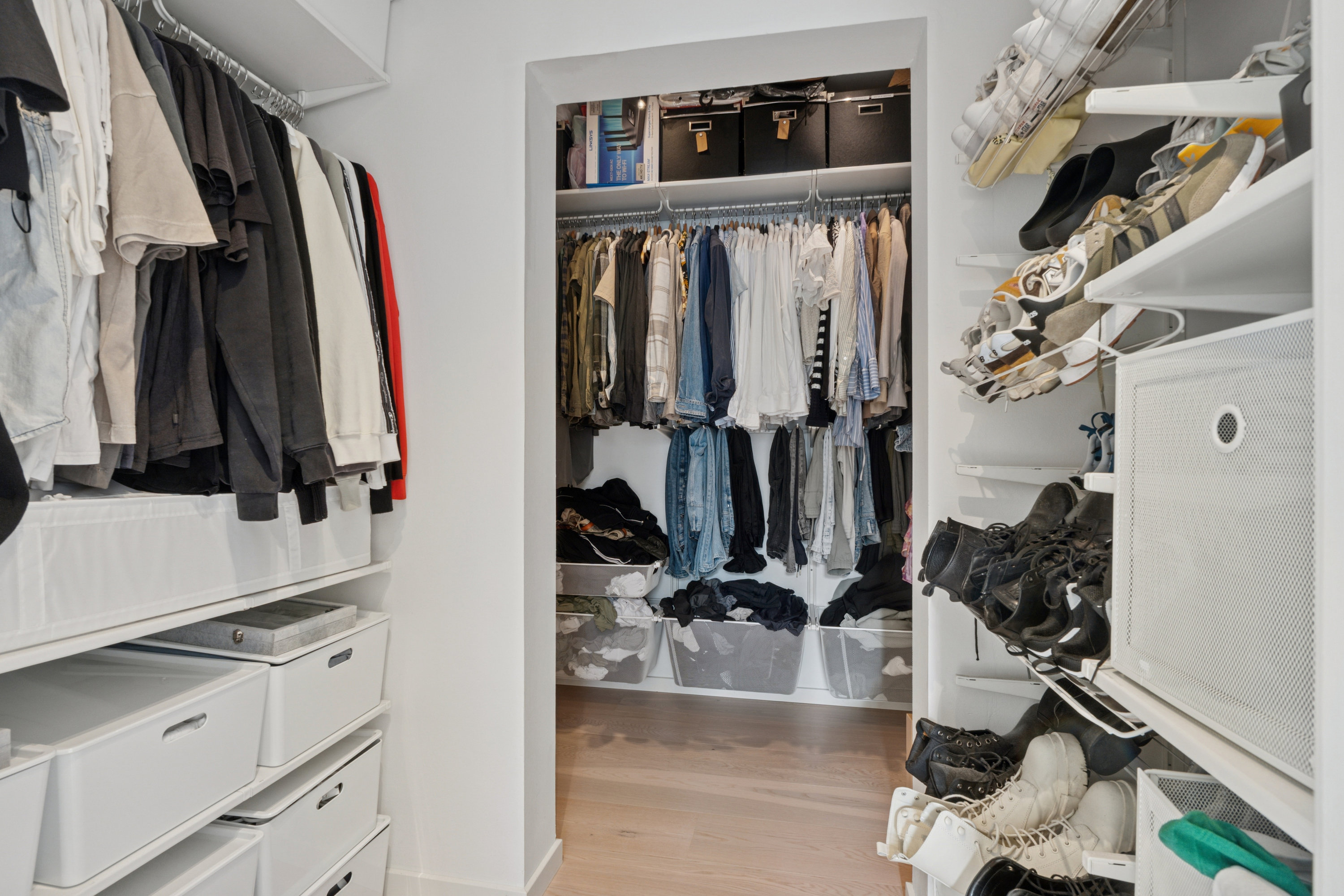 Fremhævet walk-in billede i fuldskærmstilstand. Billede af Nytorv 13B, 2., 9000 Aalborg