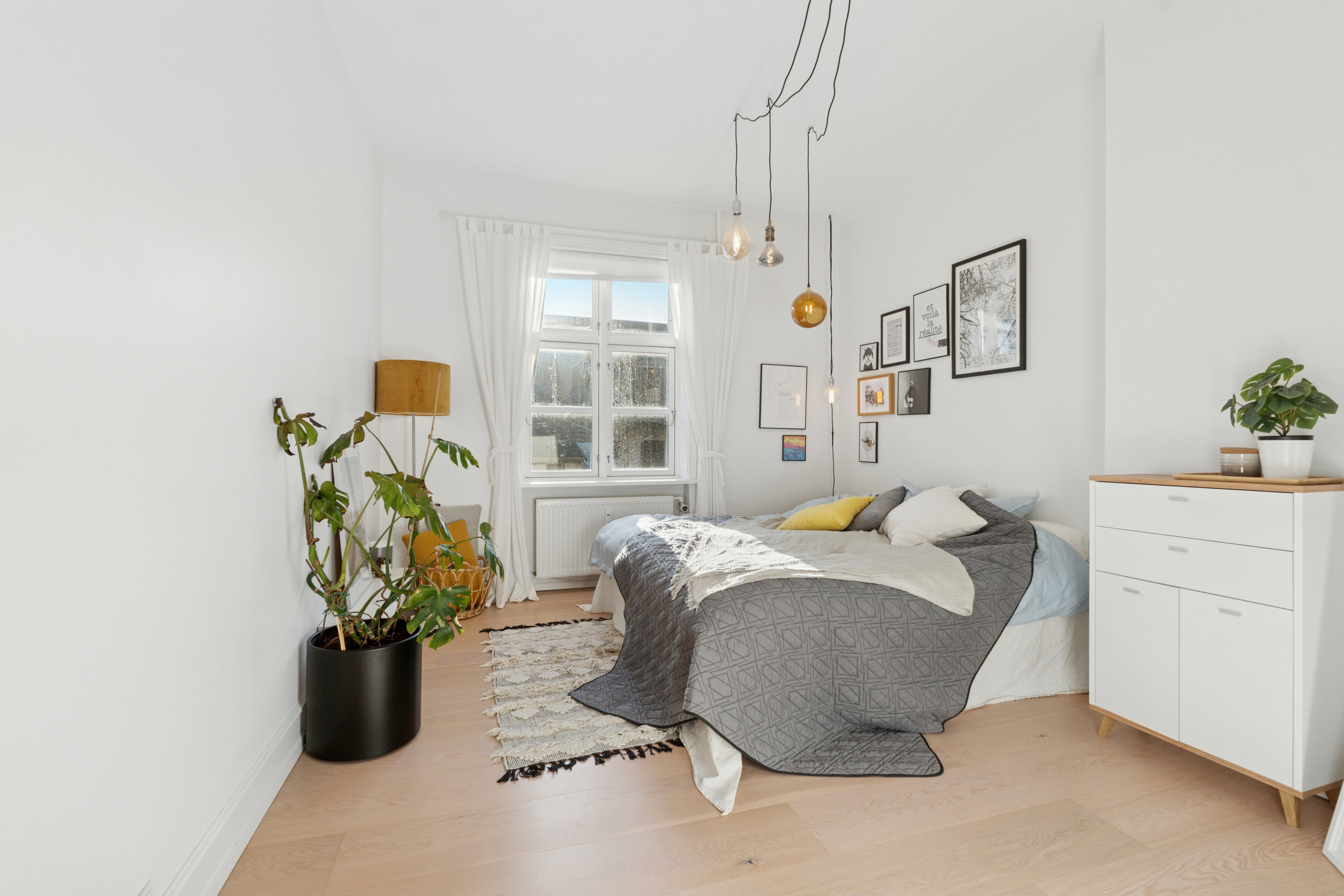 Fremhævet værelse billede i fuldskærmstilstand. Billede af Nytorv 13B, 2., 9000 Aalborg