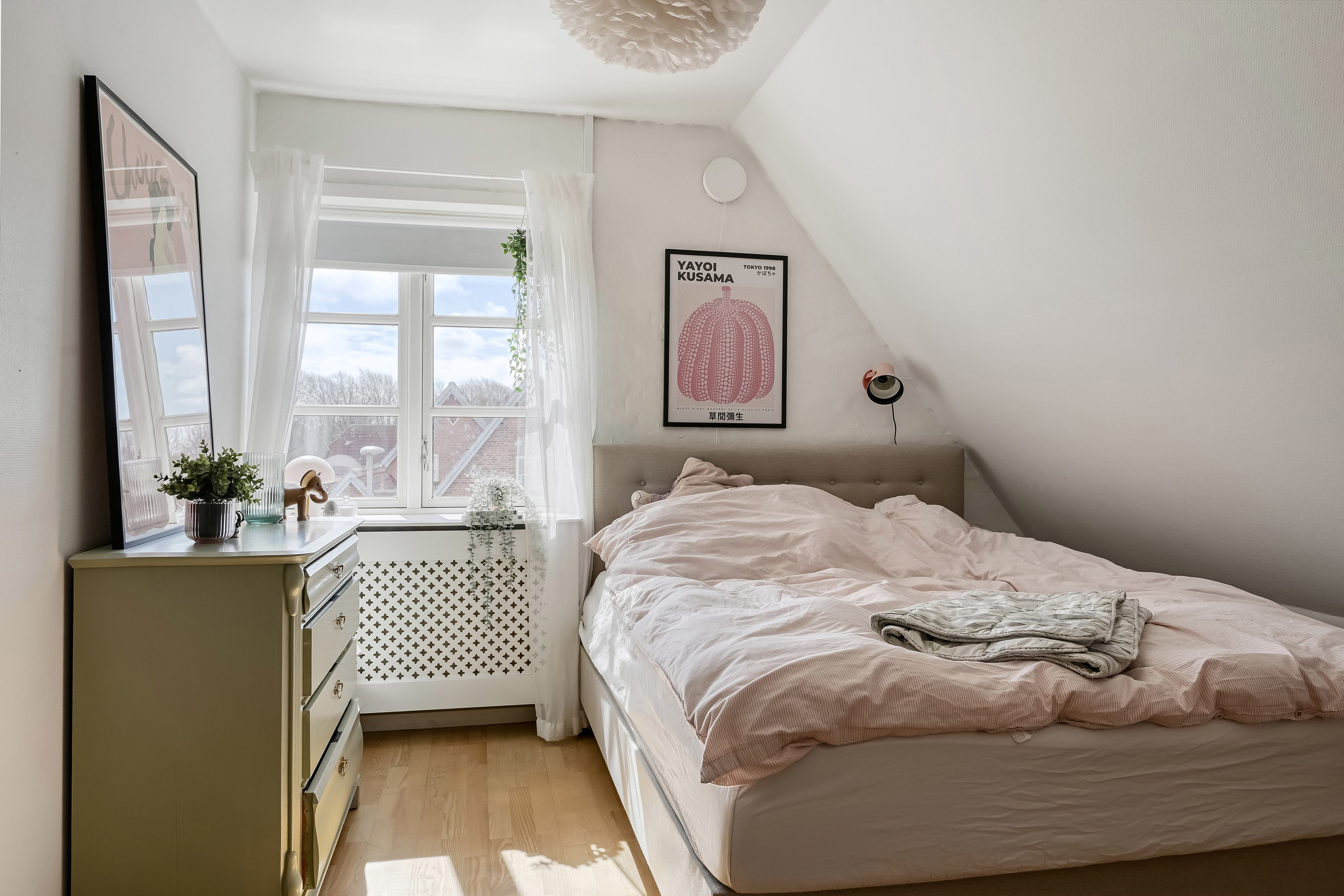 Fremhævet værelse billede i fuldskærmstilstand. Billede af Søndervinge 3, 6700 Esbjerg