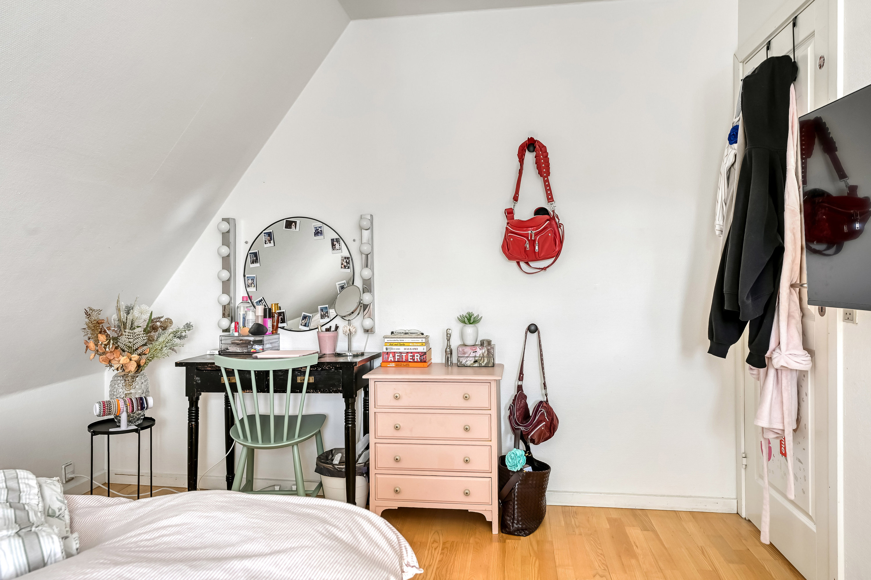 Fremhævet værelse billede i fuldskærmstilstand. Billede af Søndervinge 3, 6700 Esbjerg