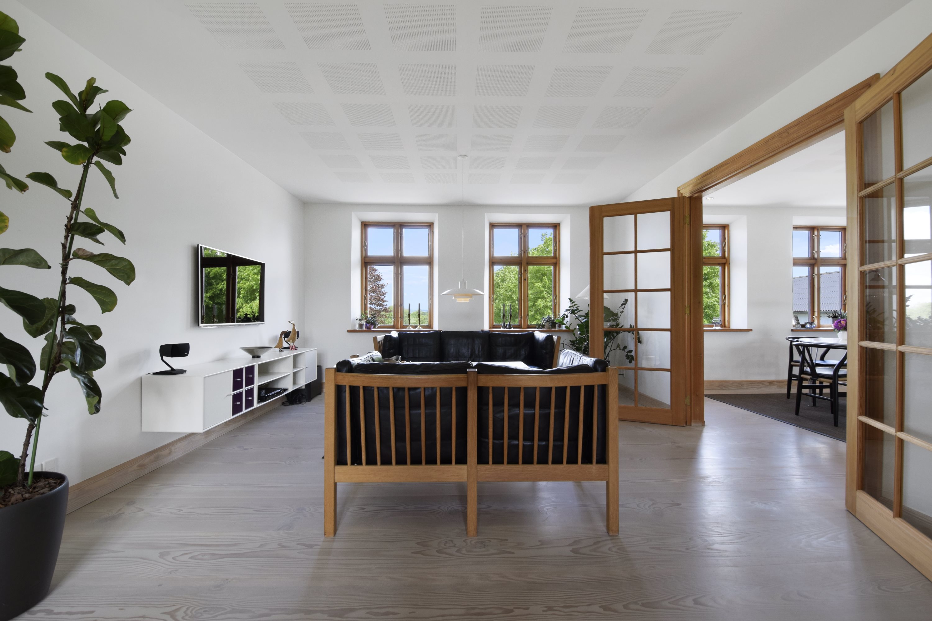 Fremhævet stue billede i fuldskærmstilstand. Billede af Hylke Møllevej 4, 8660 Skanderborg