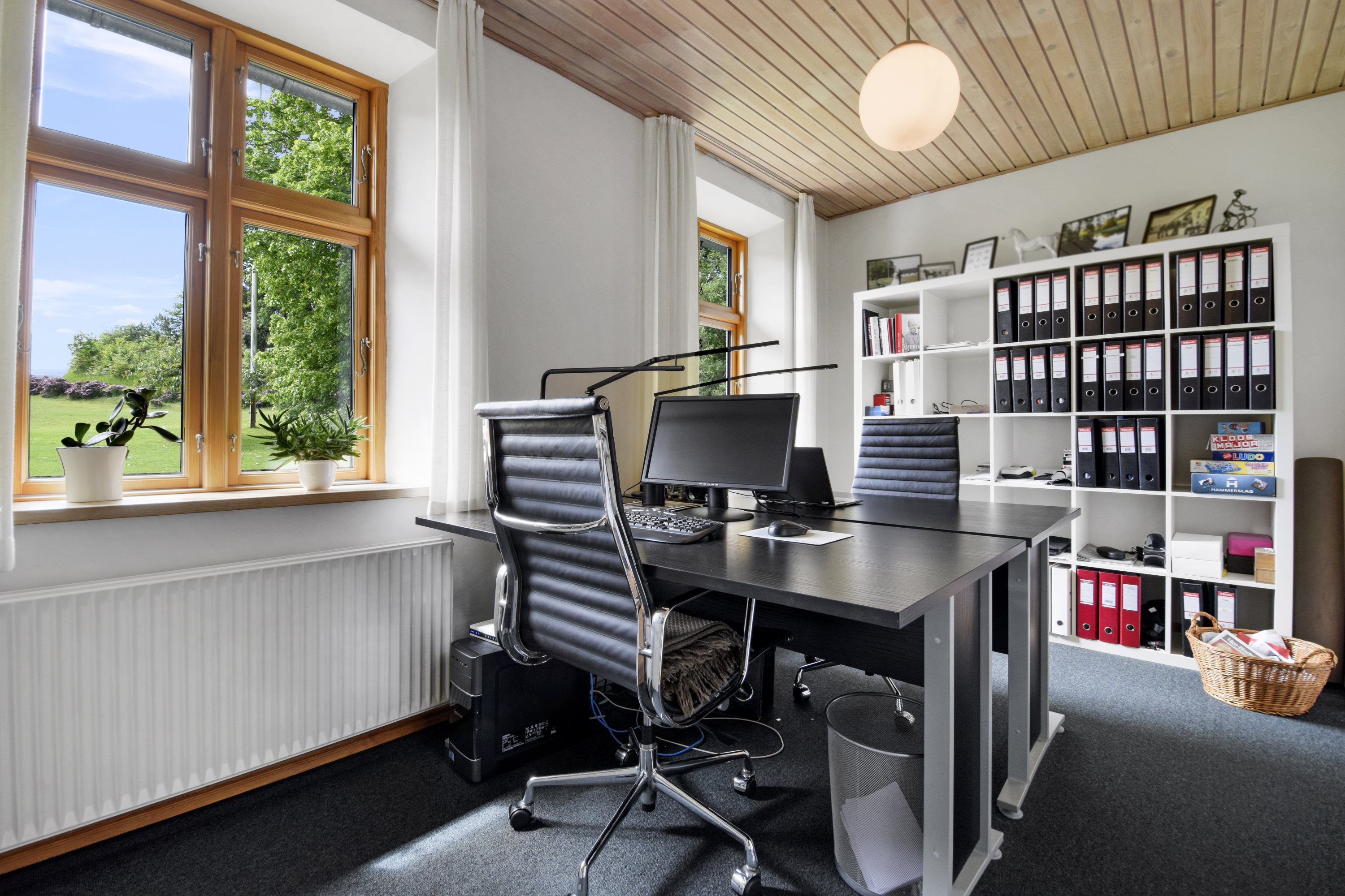 Fremhævet kontor billede i fuldskærmstilstand. Billede af Hylke Møllevej 4, 8660 Skanderborg