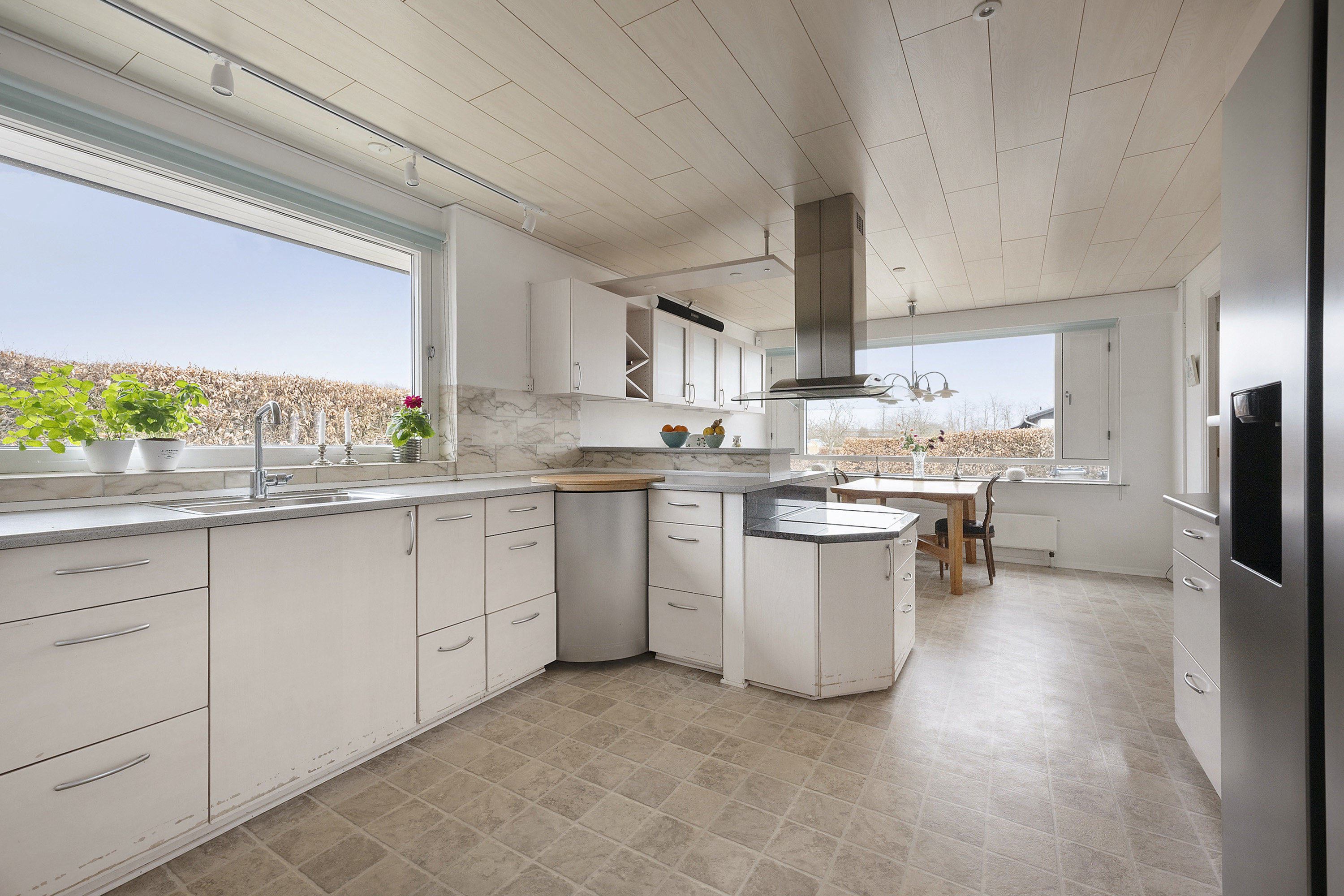 Fremhævet køkken billede i fuldskærmstilstand. Billede af P W Tegners Vej 31, 3070 Snekkersten