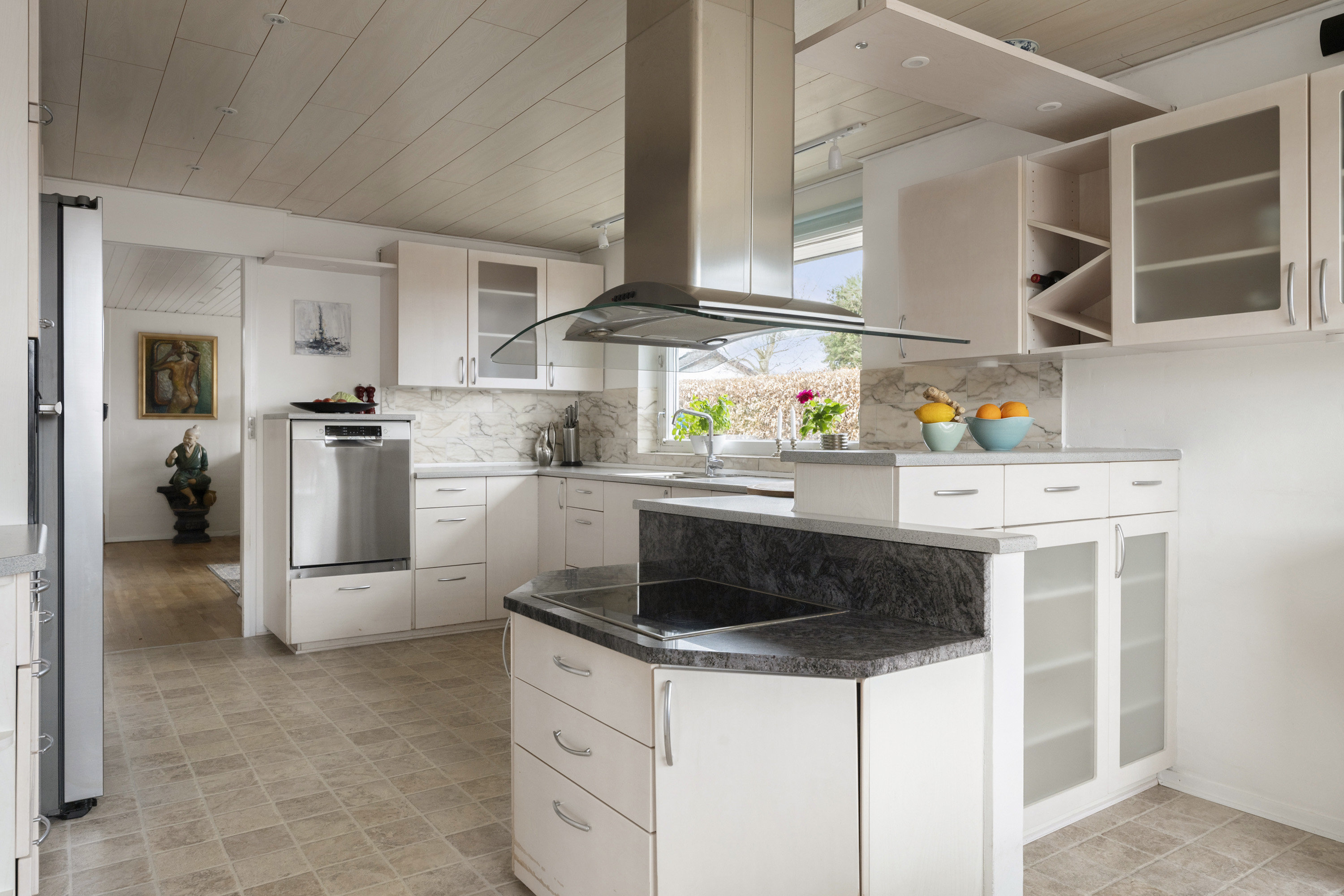 Fremhævet køkken billede i fuldskærmstilstand. Billede af P W Tegners Vej 31, 3070 Snekkersten