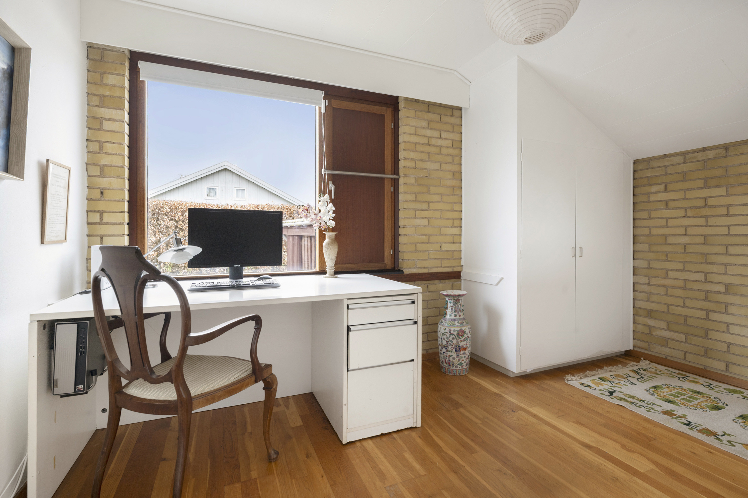 Fremhævet værelse billede i fuldskærmstilstand. Billede af P W Tegners Vej 31, 3070 Snekkersten