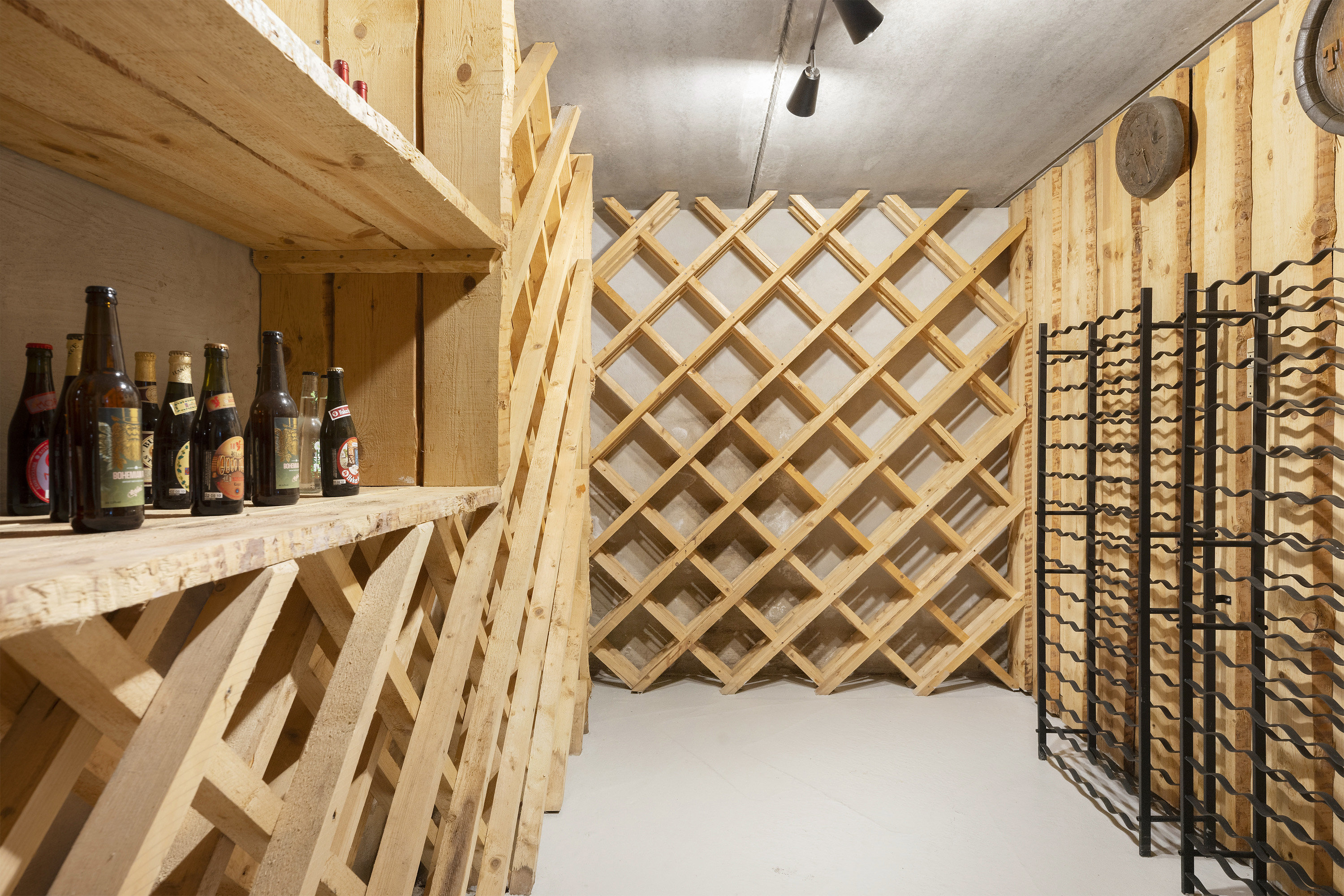 Fremhævet værelse billede i fuldskærmstilstand. Billede af P W Tegners Vej 31, 3070 Snekkersten