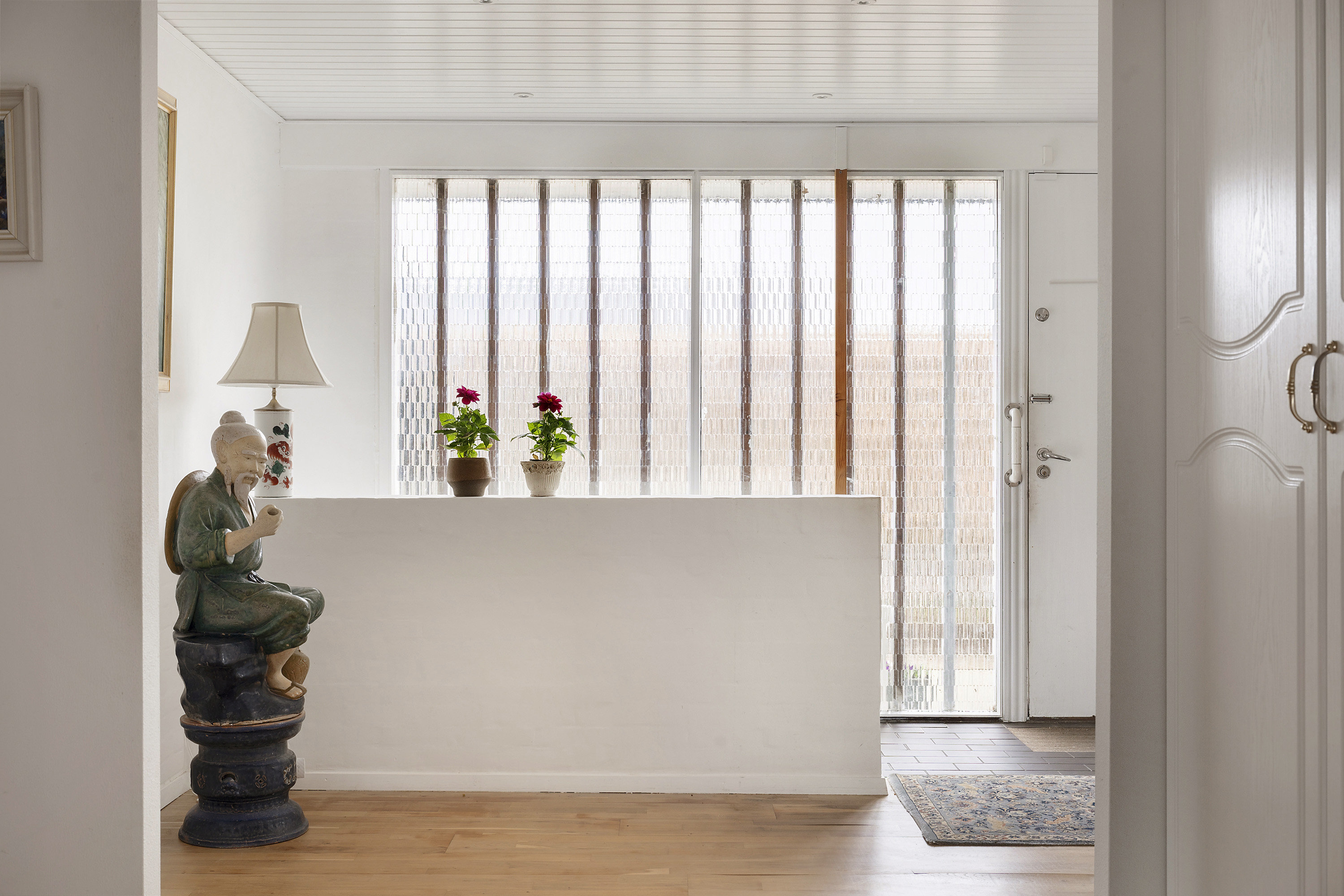 Fremhævet entré billede i fuldskærmstilstand. Billede af P W Tegners Vej 31, 3070 Snekkersten