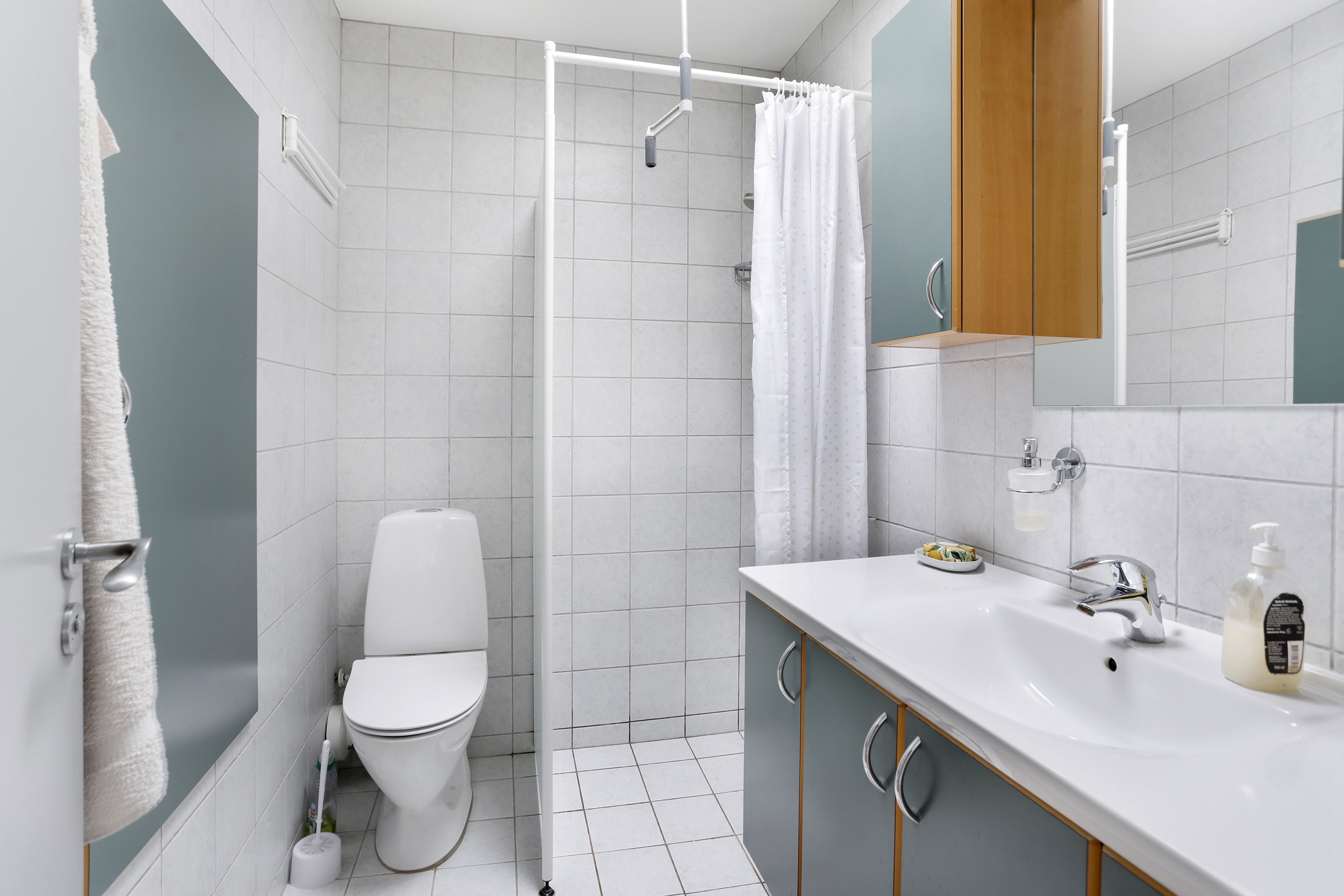 Fremhævet badeværelse billede i fuldskærmstilstand. Billede af Rørløkken 85, 2730 Herlev