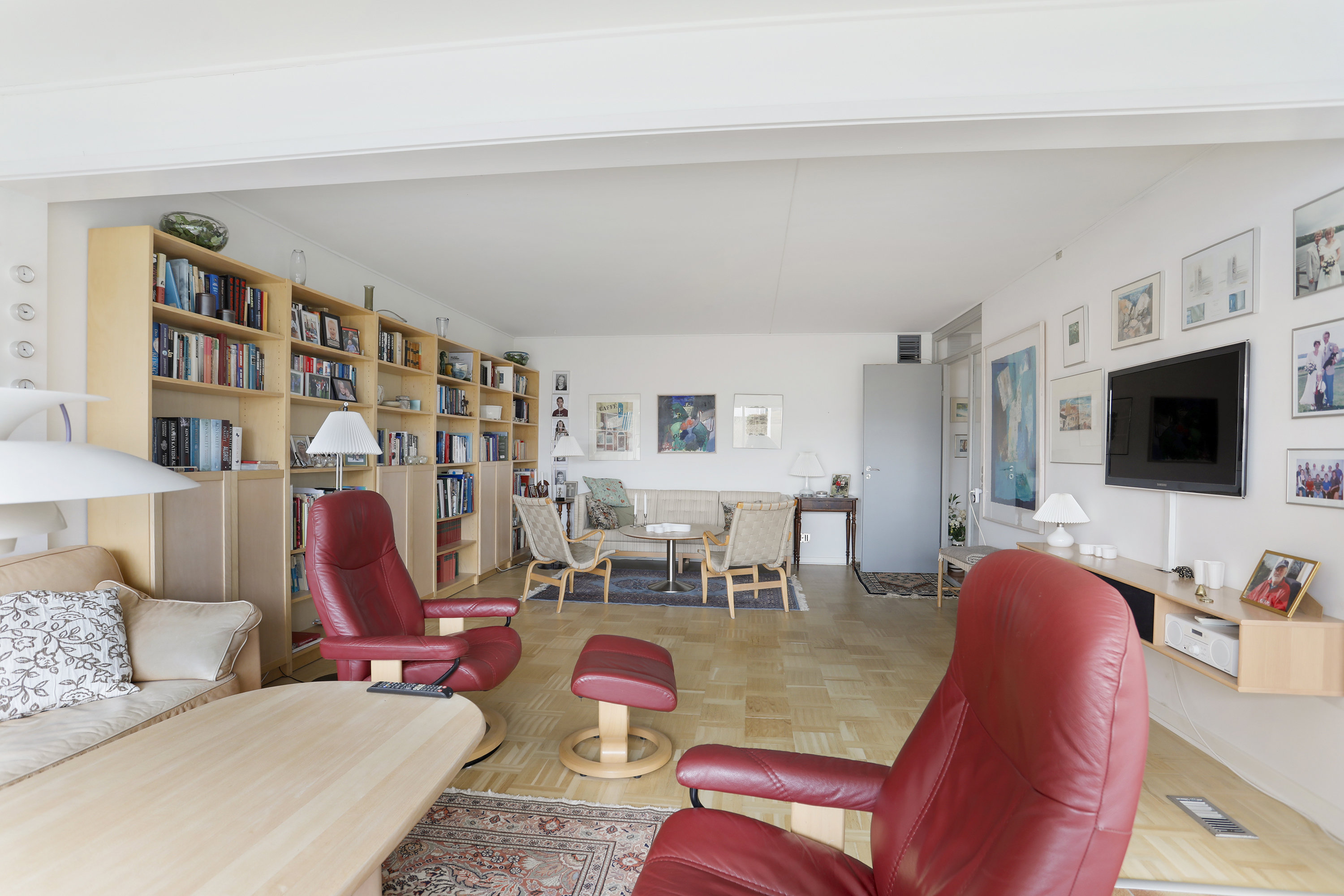 Fremhævet stue billede i fuldskærmstilstand. Billede af Rørløkken 85, 2730 Herlev