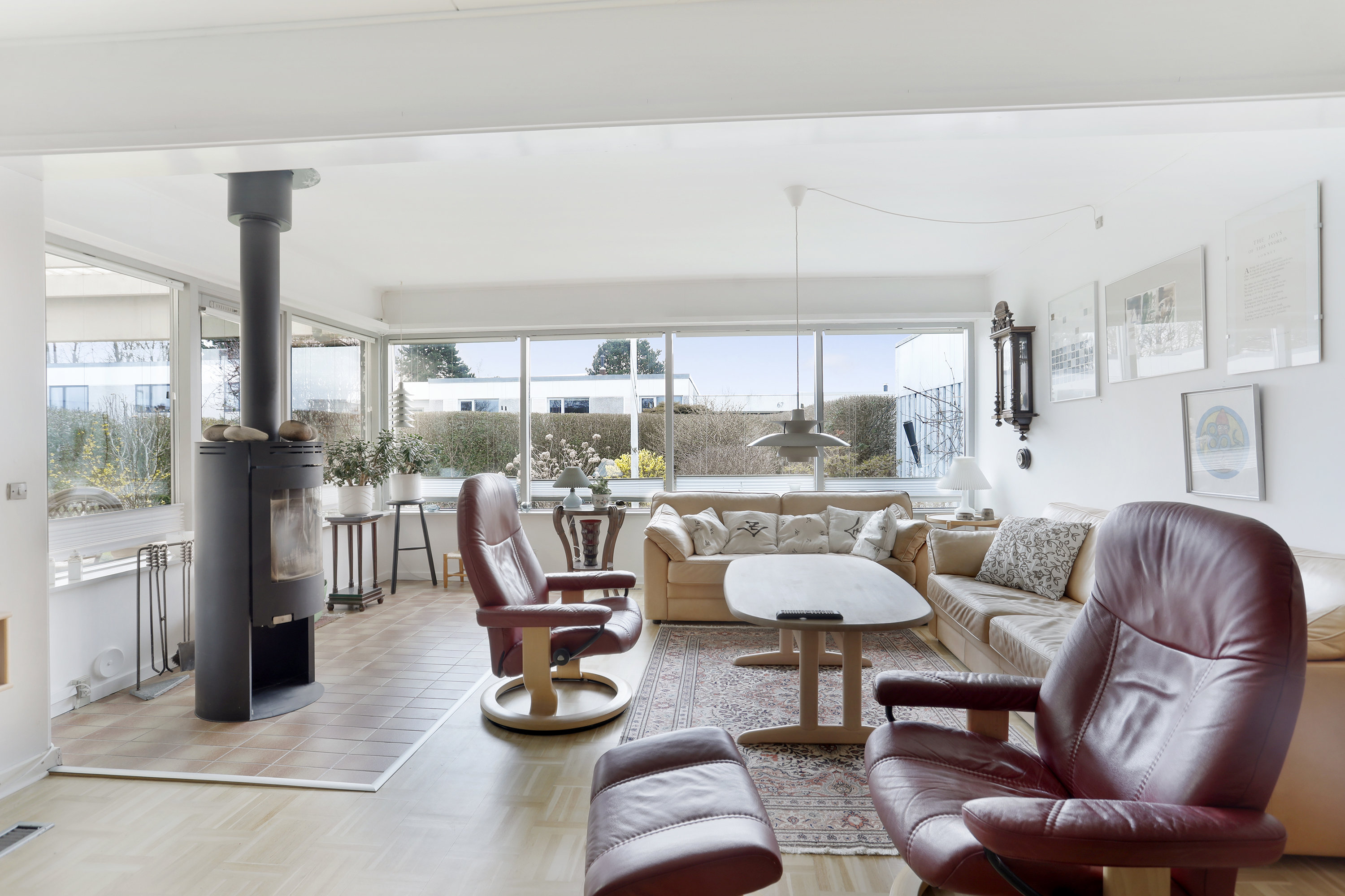 Fremhævet stue billede i fuldskærmstilstand. Billede af Rørløkken 85, 2730 Herlev