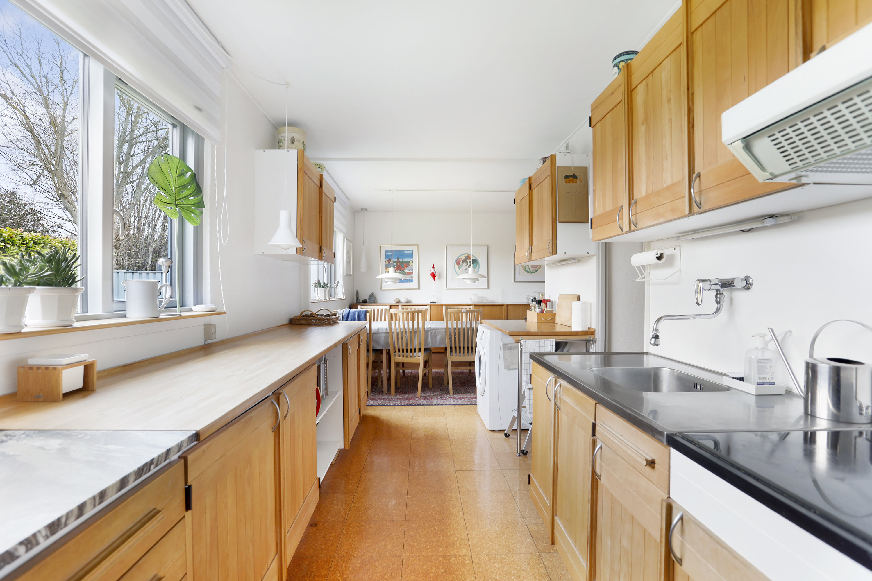 Fremhævet køkken billede i fuldskærmstilstand. Billede af Rørløkken 85, 2730 Herlev