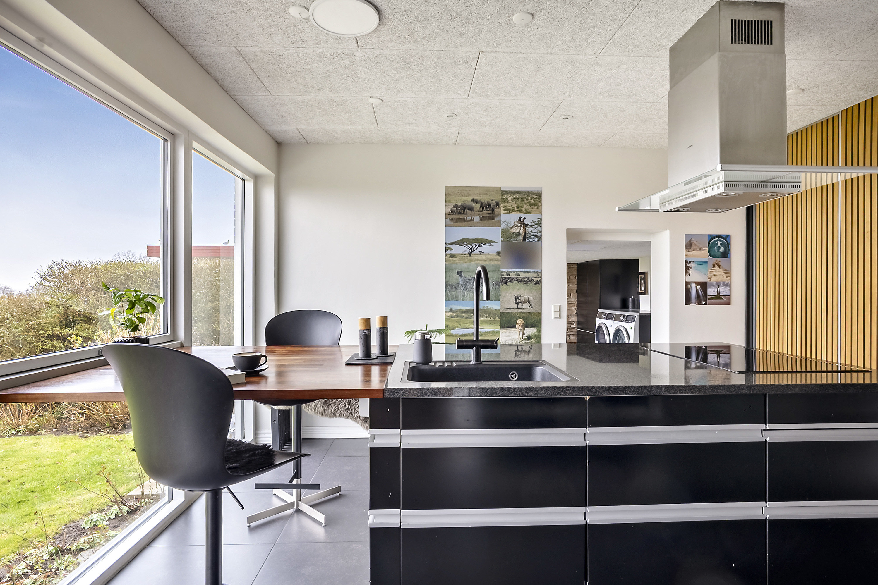 Fremhævet spisekøkken billede i fuldskærmstilstand. Billede af Hegnet 14, Tved, 6000 Kolding