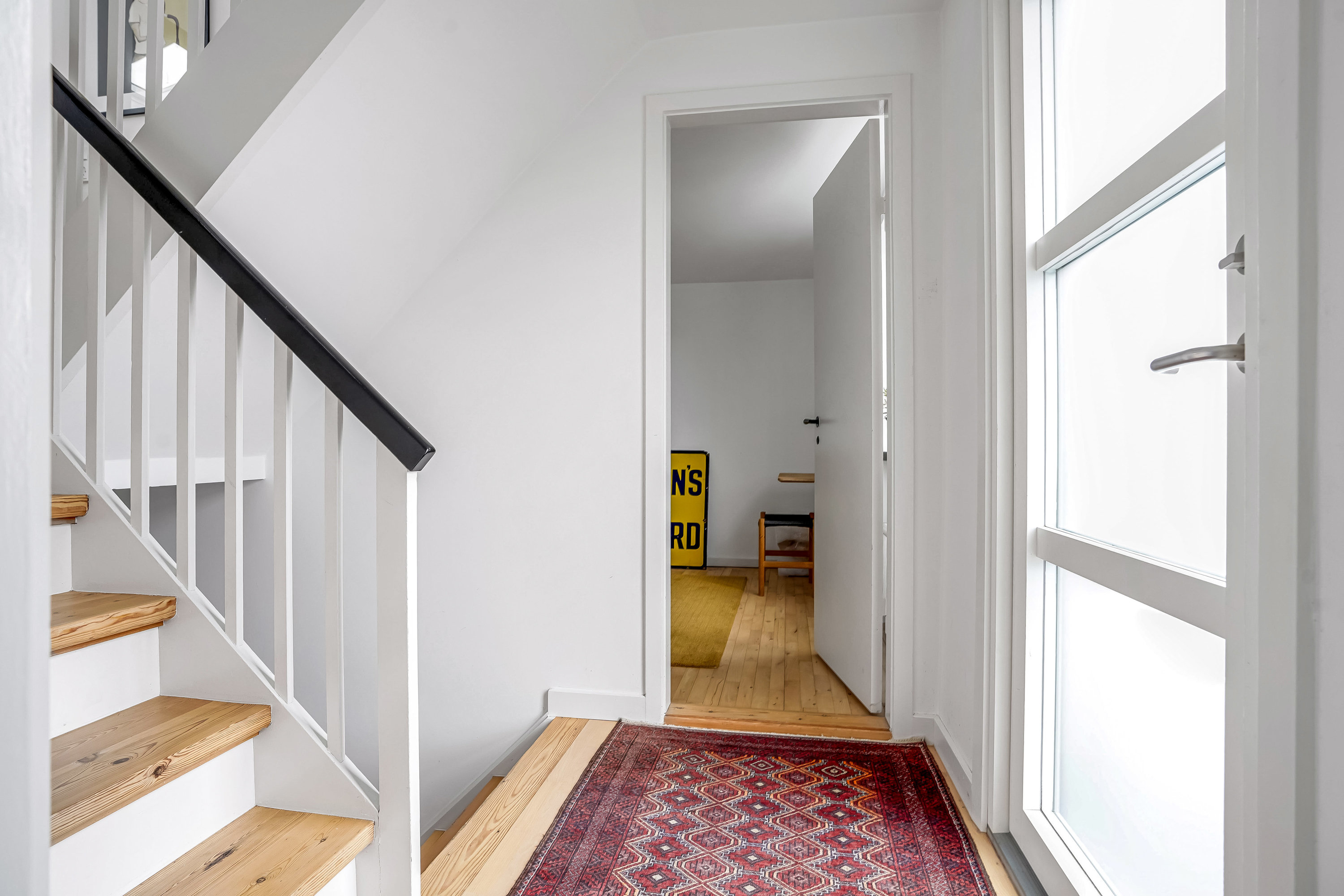 Fremhævet andet billede i fuldskærmstilstand. Billede af Hesbjergvænget 42, 5230 Odense M