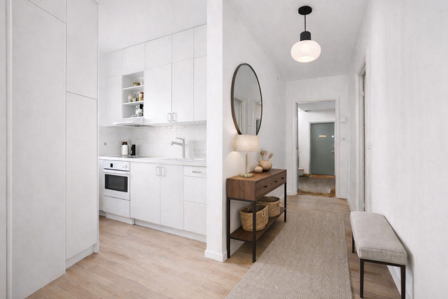 Fremhævet  billede i fuldskærmstilstand. Billede af Jægersborg Alle 43, 1. th., 2920 Charlottenlund