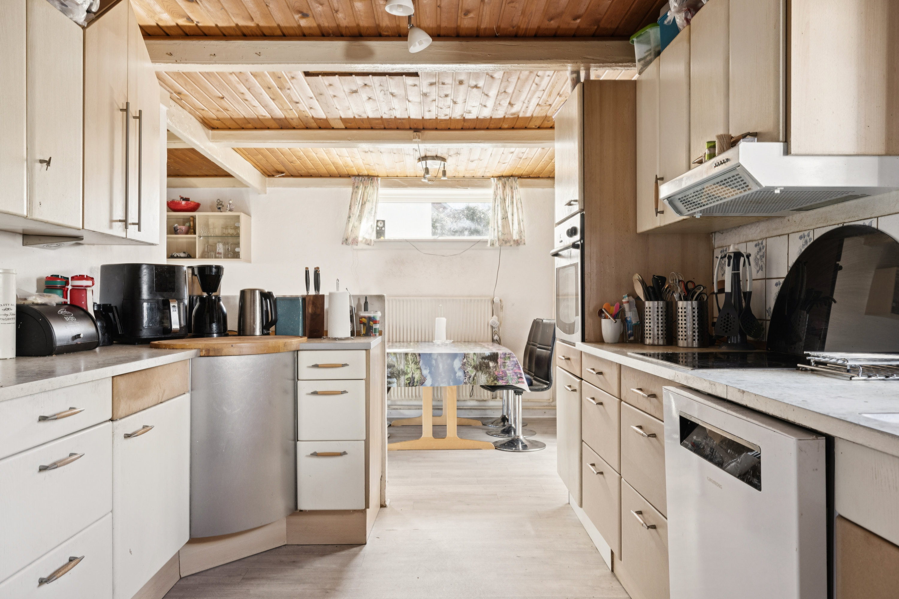 Fremhævet køkken billede i fuldskærmstilstand. Billede af Ebberupvej 54, 5631 Ebberup