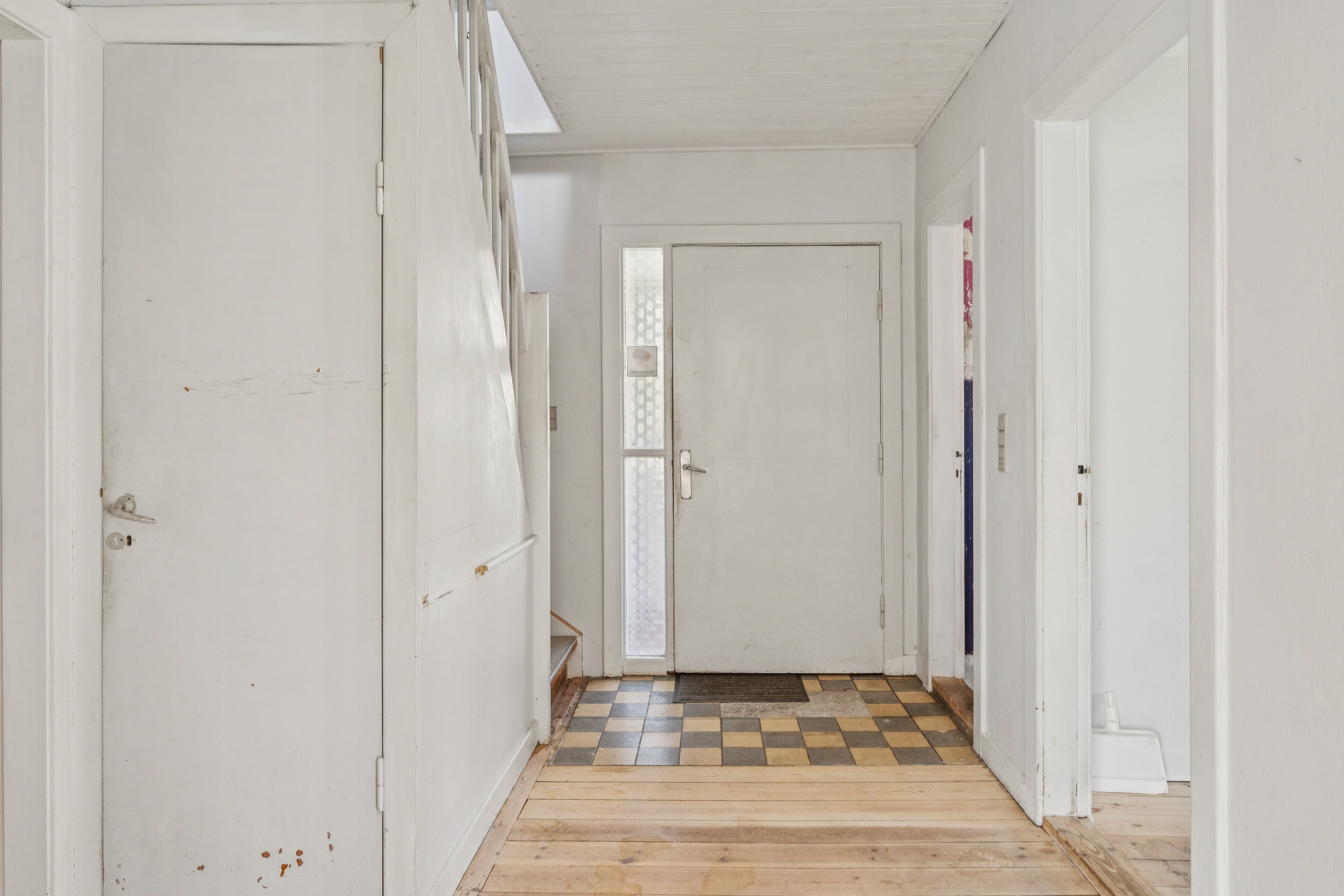 Fremhævet gang billede i fuldskærmstilstand. Billede af Skanderborgvej 149, Haldum, 8382 Hinnerup