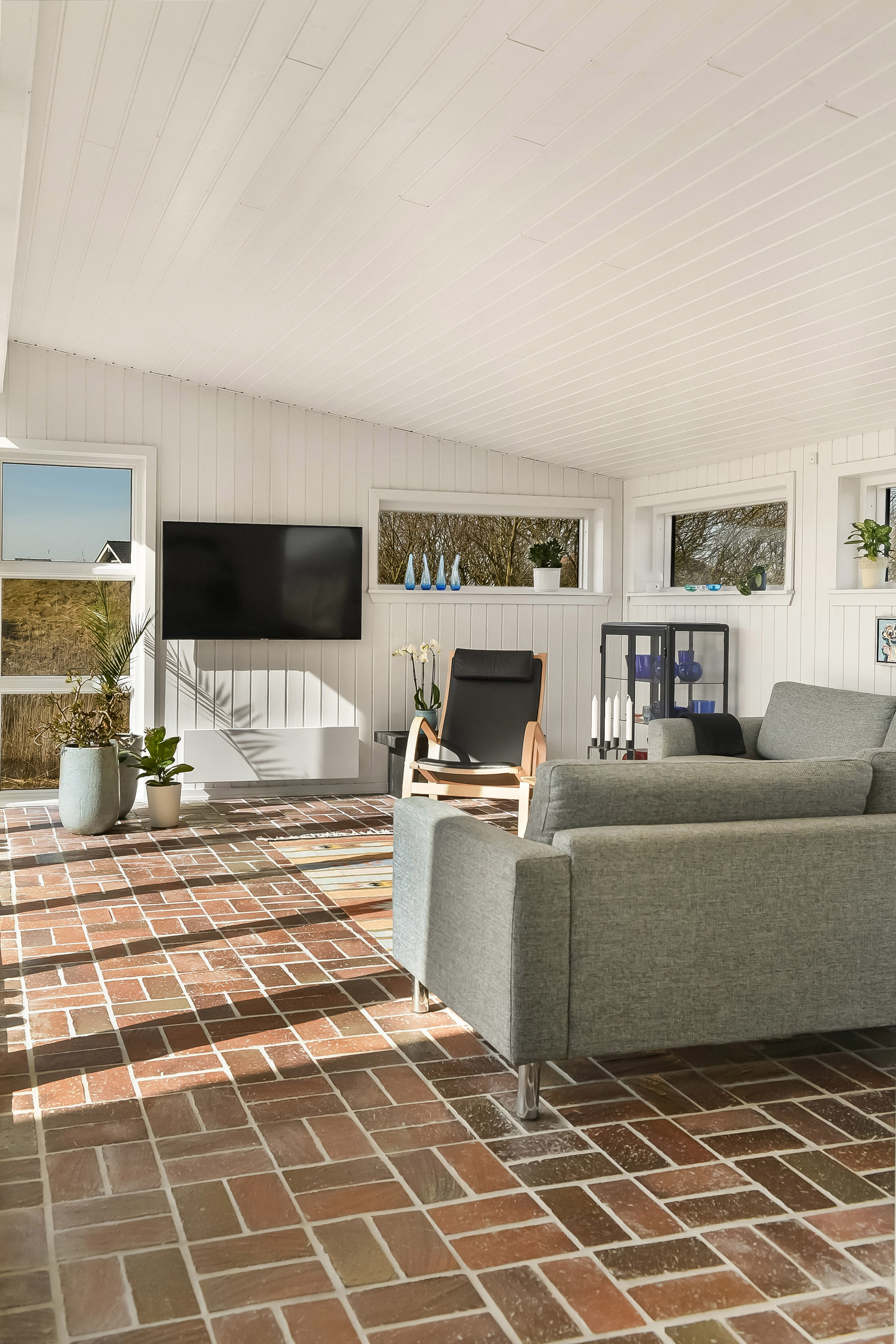 Fremhævet stue billede i fuldskærmstilstand. Billede af Slunden 76, Rindby Strand, 6720 Fanø