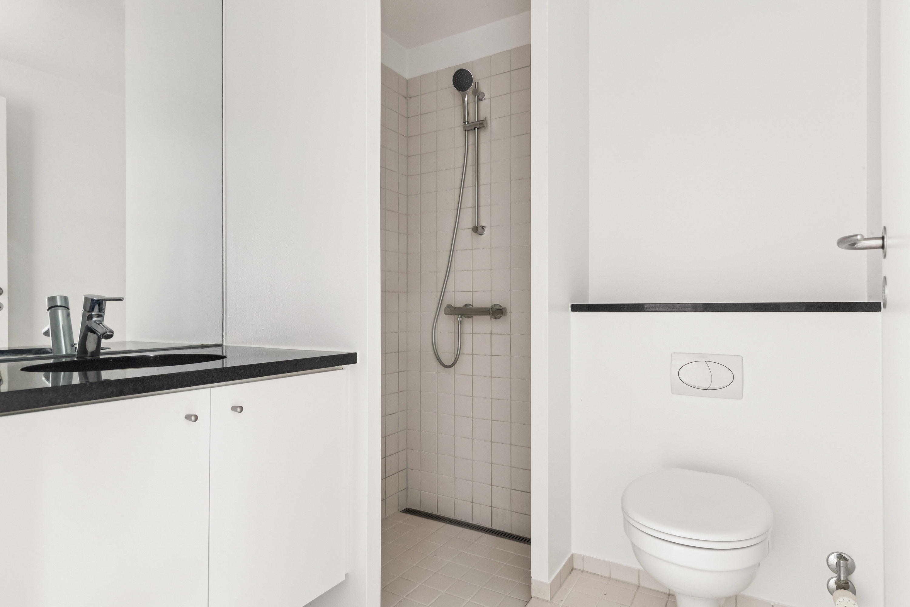 Fremhævet badeværelse billede i fuldskærmstilstand. Billede af Strandhaven 105, 2665 Vallensbæk Strand