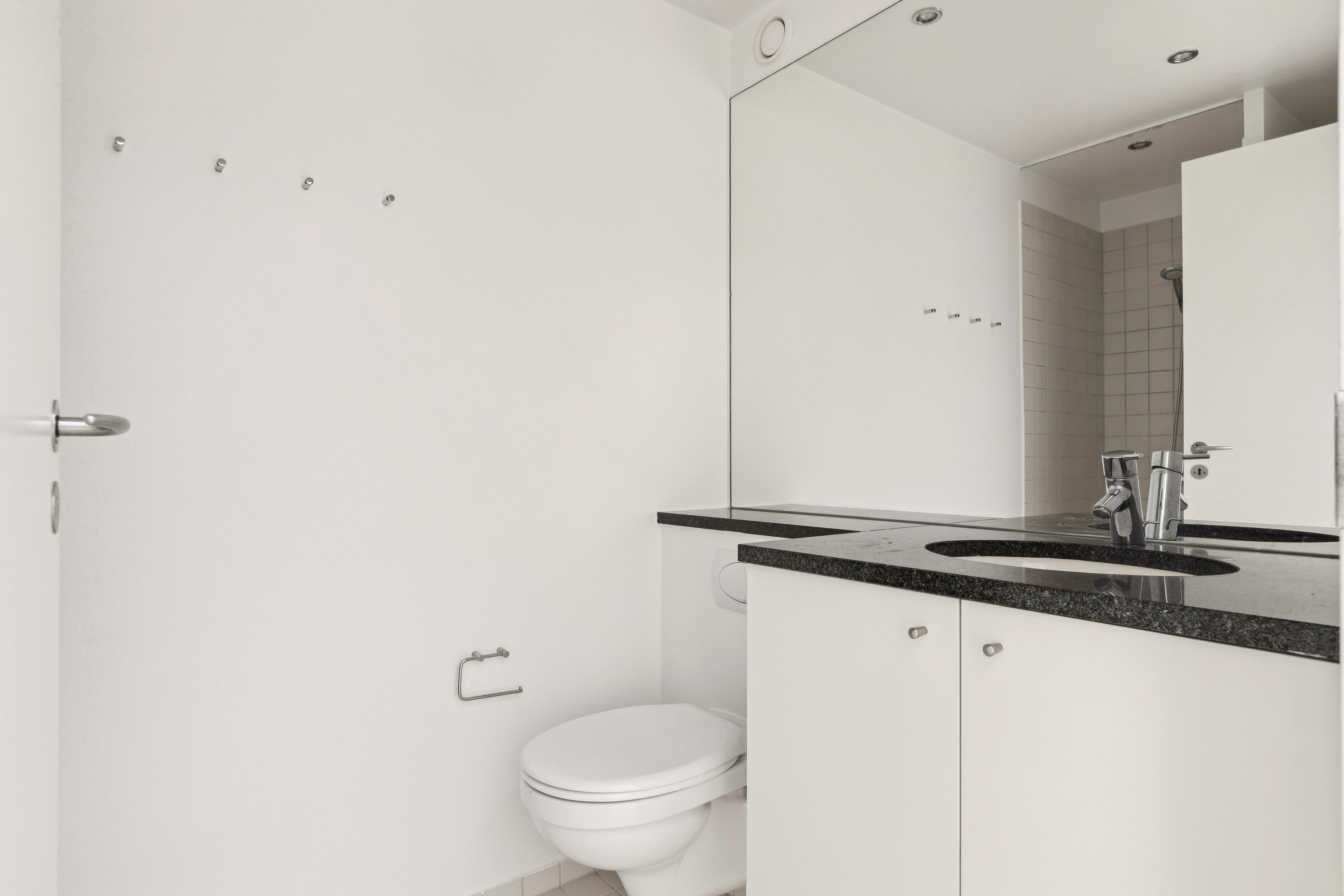 Fremhævet badeværelse billede i fuldskærmstilstand. Billede af Strandhaven 105, 2665 Vallensbæk Strand