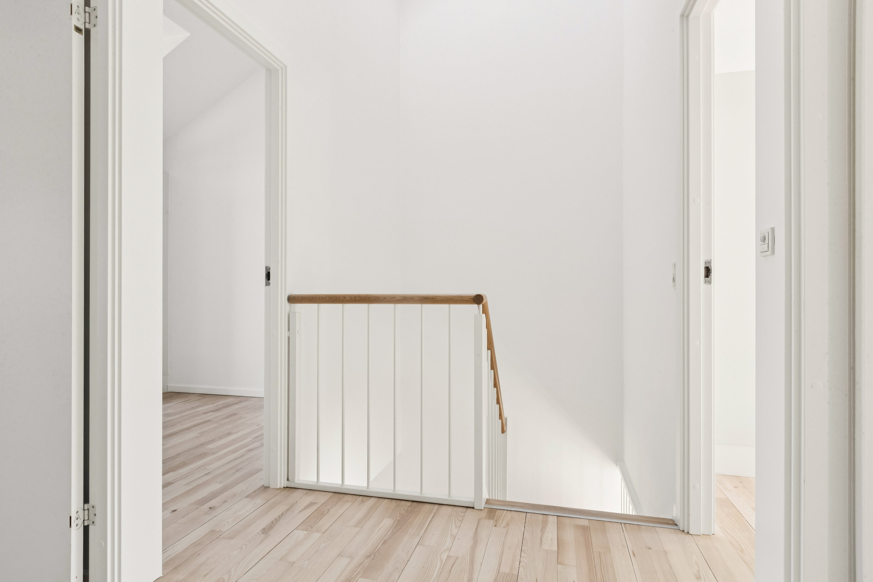 Fremhævet gang billede i fuldskærmstilstand. Billede af Strandhaven 105, 2665 Vallensbæk Strand