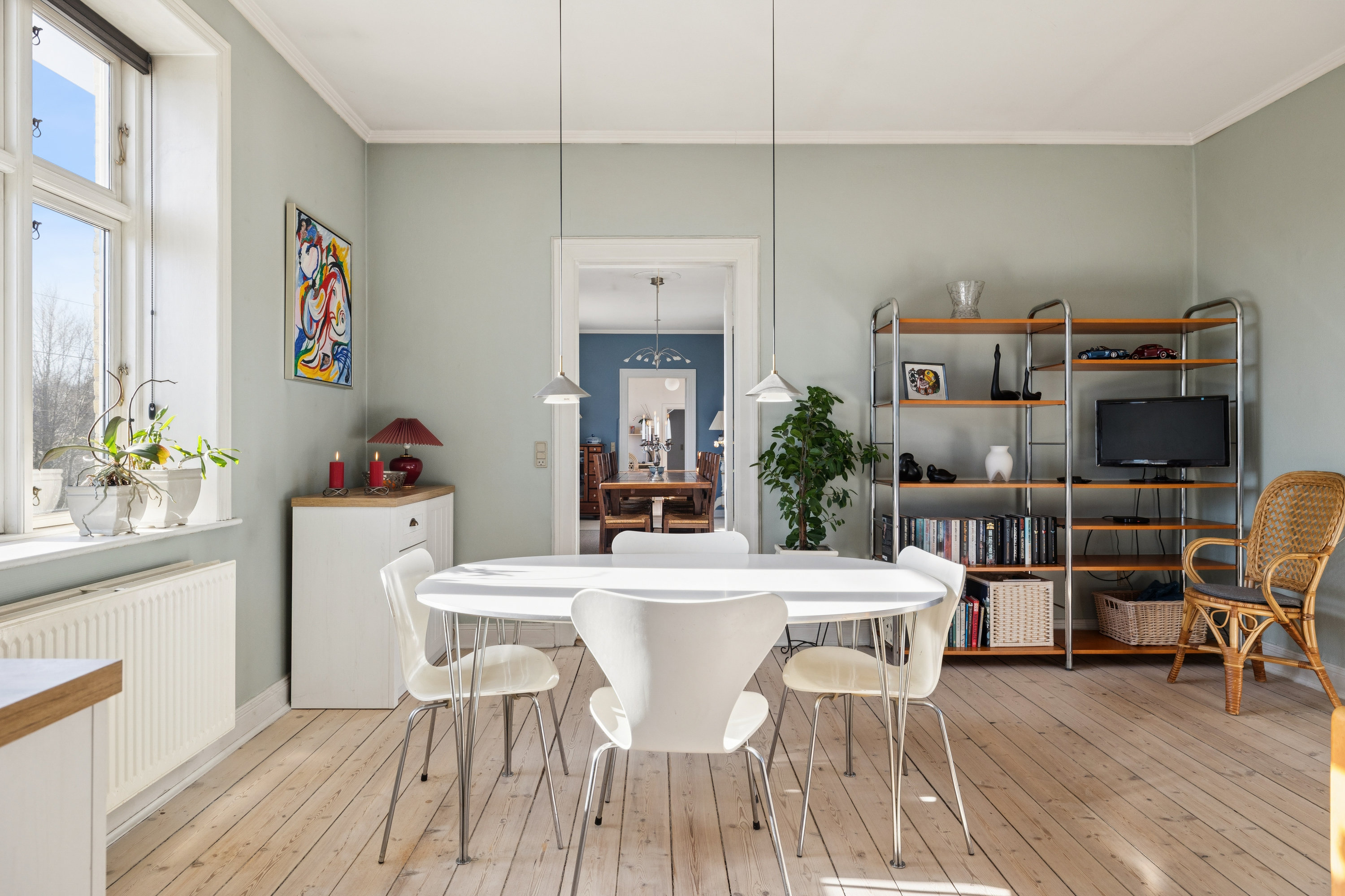 Fremhævet spisestue billede i fuldskærmstilstand. Billede af Jernbanegade 6, 1., 9510 Arden