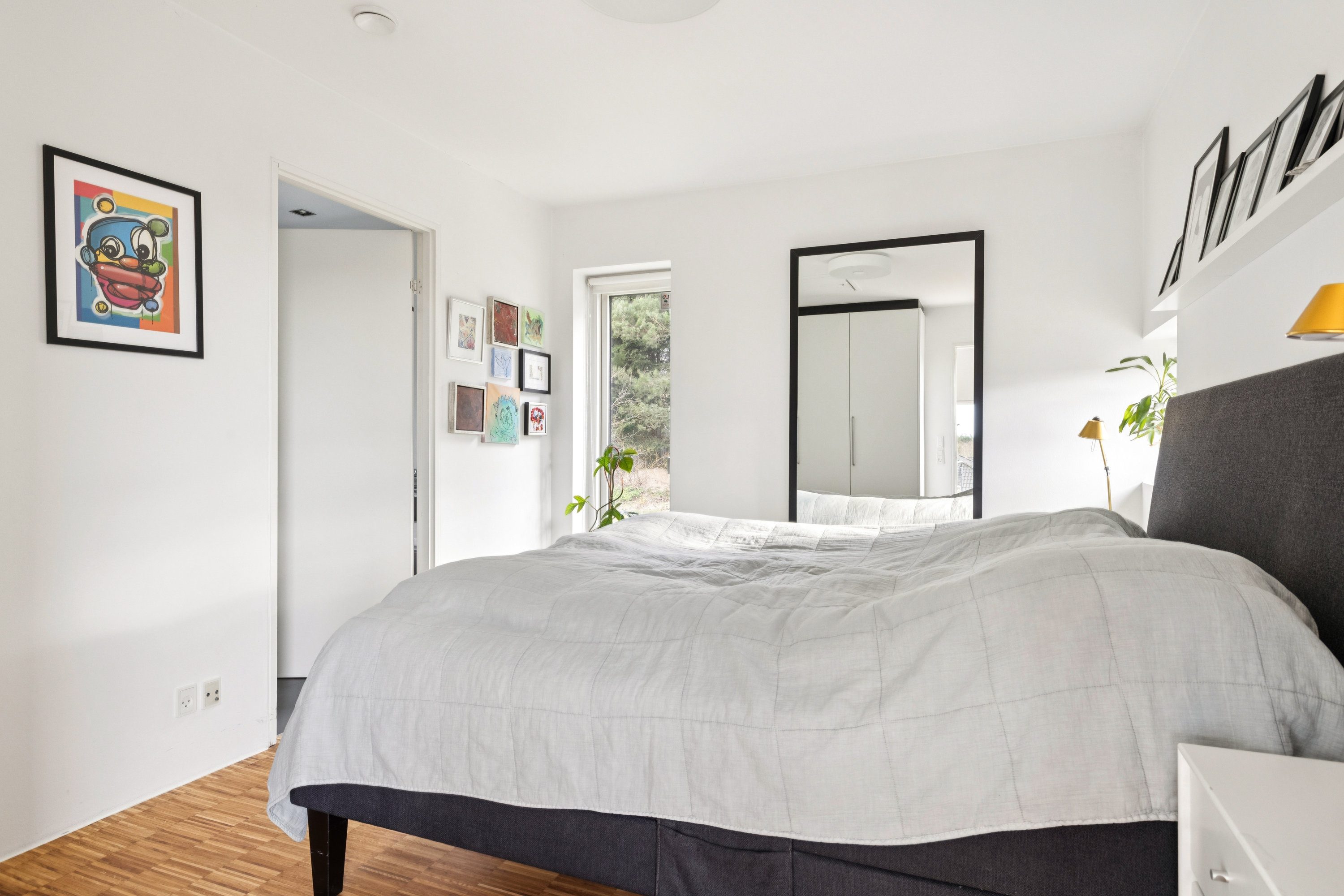 Fremhævet værelse billede i fuldskærmstilstand. Billede af Liseborg Mark 92, 8800 Viborg