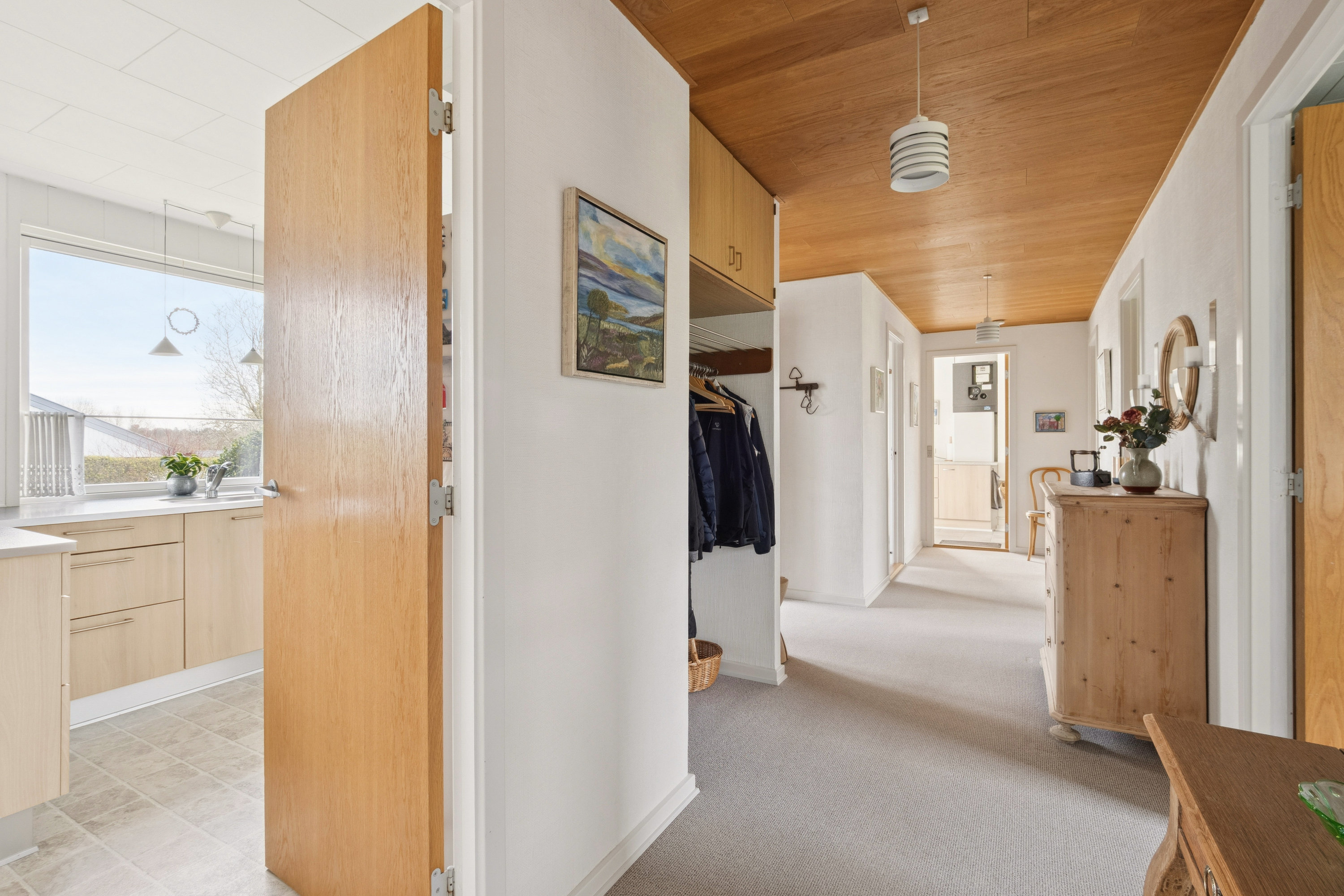 Fremhævet gang billede i fuldskærmstilstand. Billede af Olgavej 46, Vinde, 7800 Skive