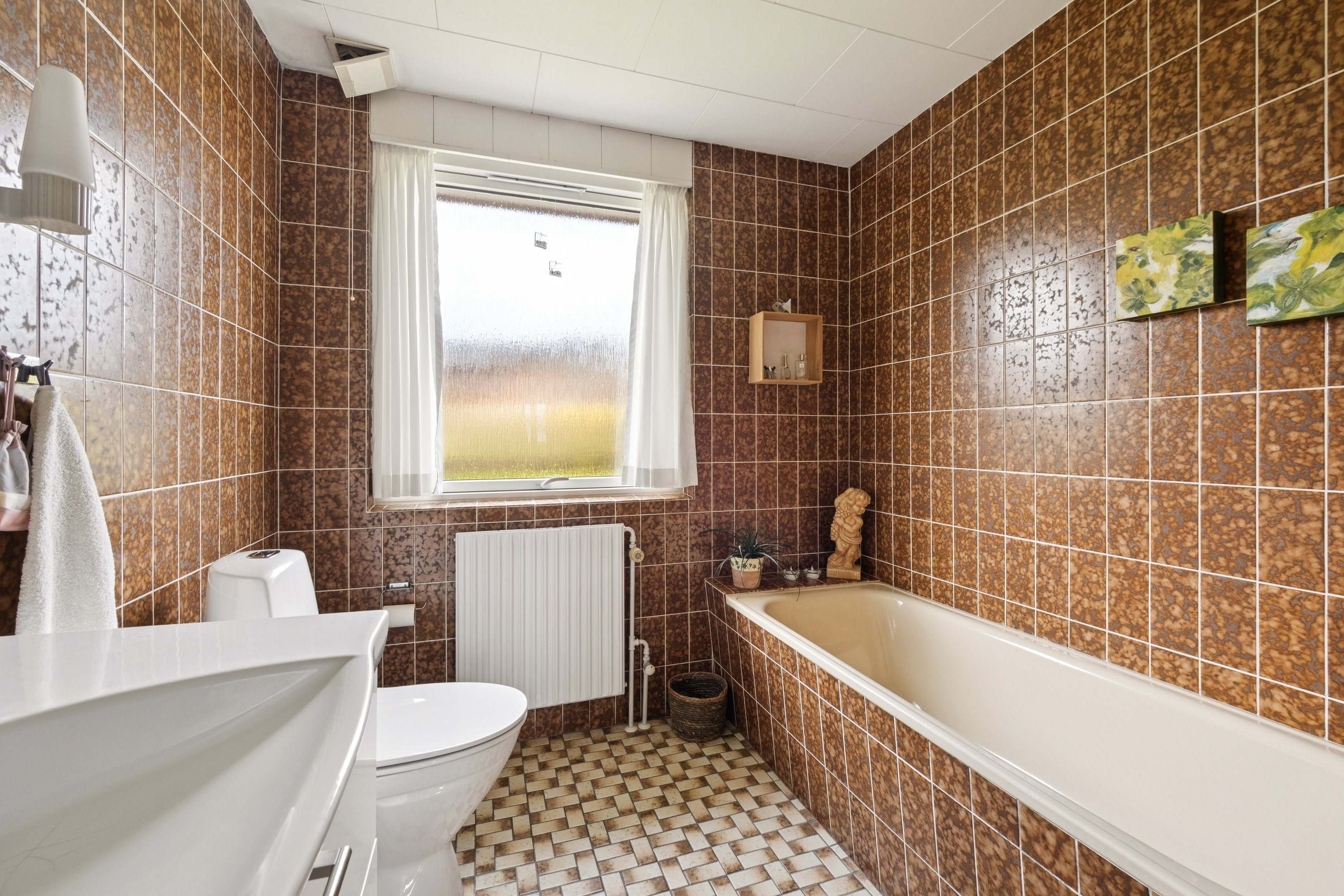 Fremhævet badeværelse billede i fuldskærmstilstand. Billede af Olgavej 46, Vinde, 7800 Skive