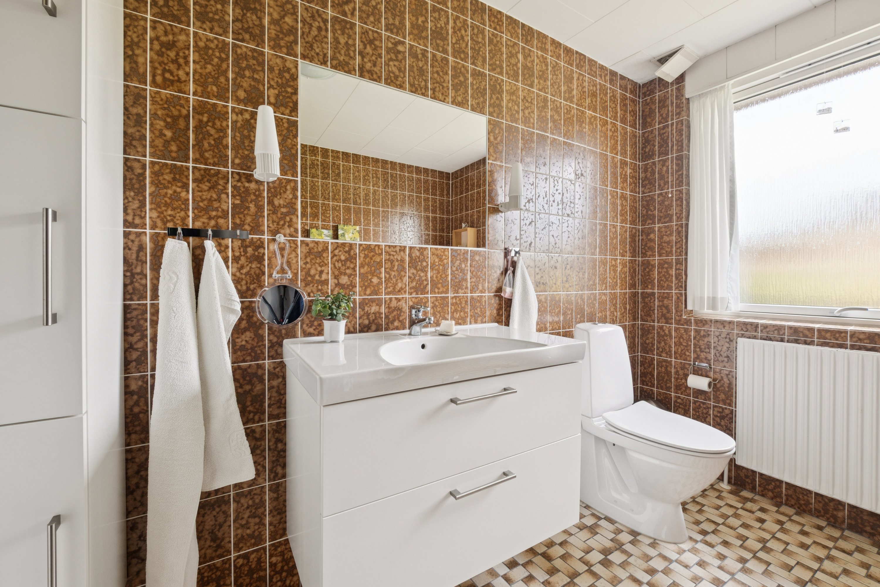 Fremhævet badeværelse billede i fuldskærmstilstand. Billede af Olgavej 46, Vinde, 7800 Skive