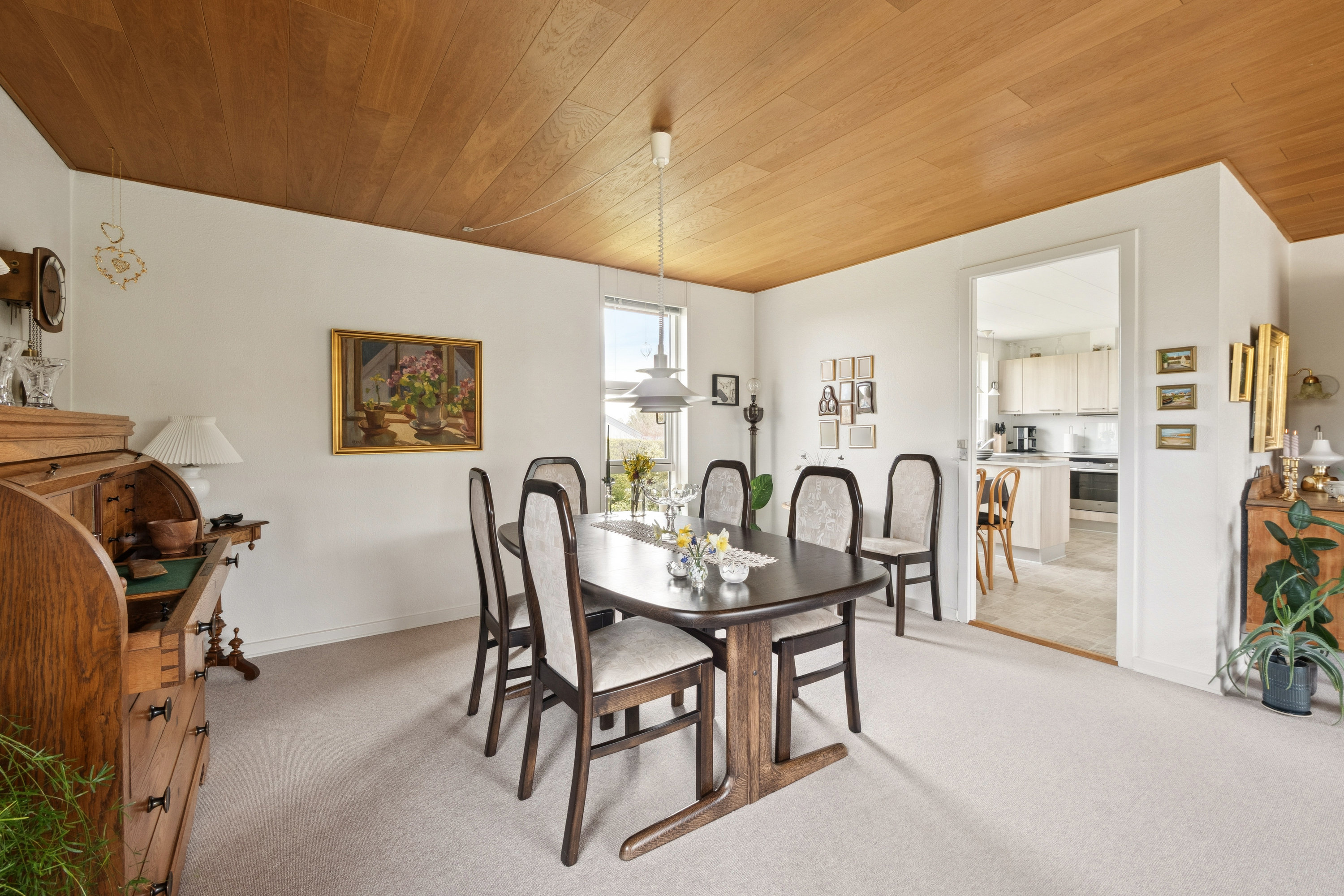 Fremhævet stue billede i fuldskærmstilstand. Billede af Olgavej 46, Vinde, 7800 Skive