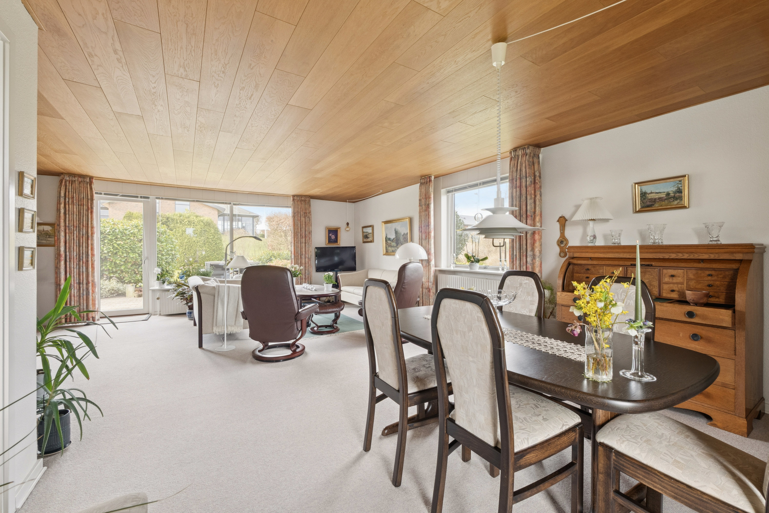 Fremhævet stue billede i fuldskærmstilstand. Billede af Olgavej 46, Vinde, 7800 Skive