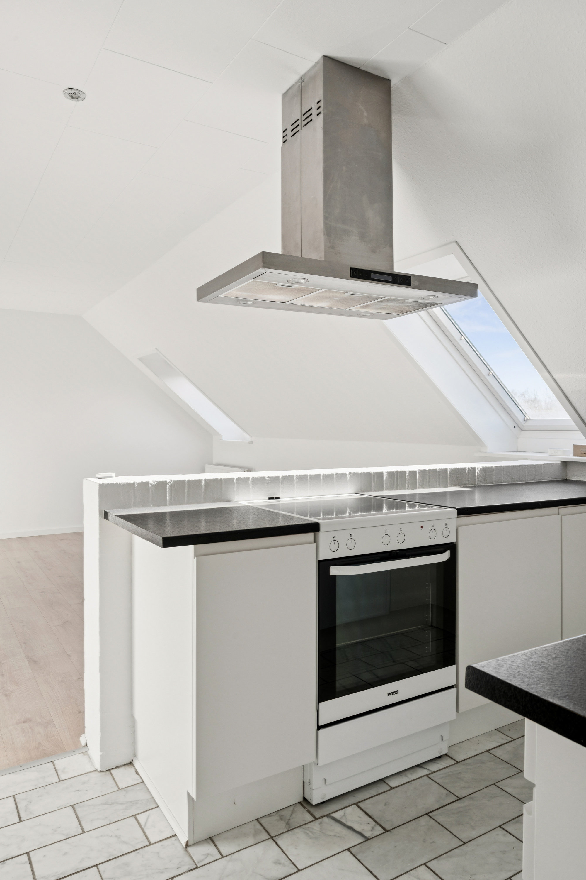 Fremhævet køkken billede i fuldskærmstilstand. Billede af Jakob Skomager Vej 1, 2. 1., Hasseris, 9000 Aalborg