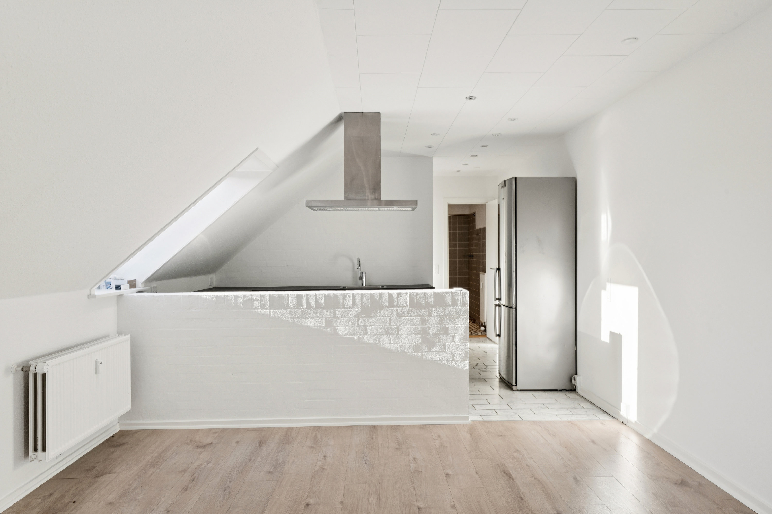 Fremhævet stue billede i fuldskærmstilstand. Billede af Jakob Skomager Vej 1, 2. 1., Hasseris, 9000 Aalborg